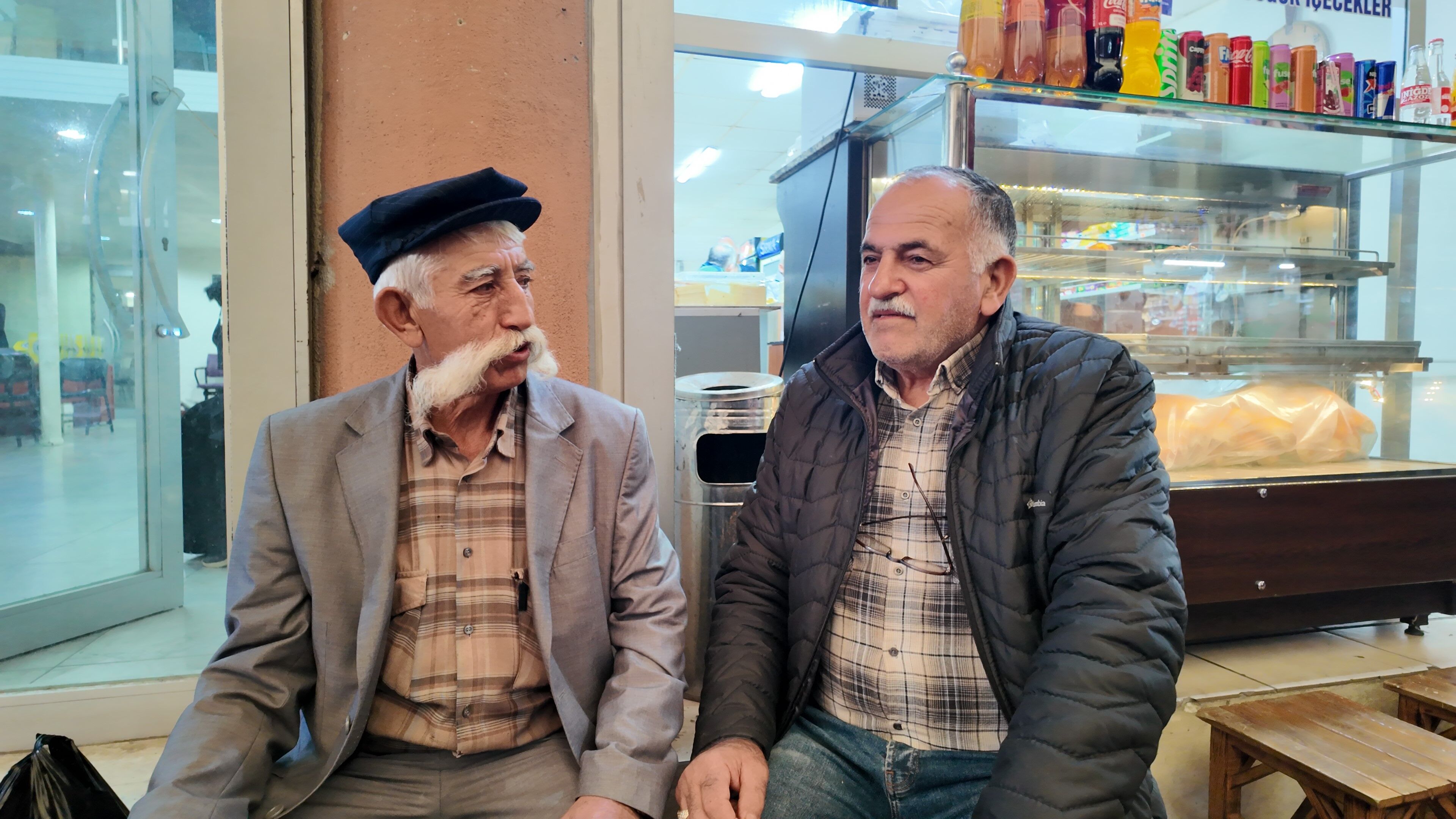 Aydın’da Pala Bıyıklı Sabri Amca Turistlerin Ilgi Odağı Oldu (2)