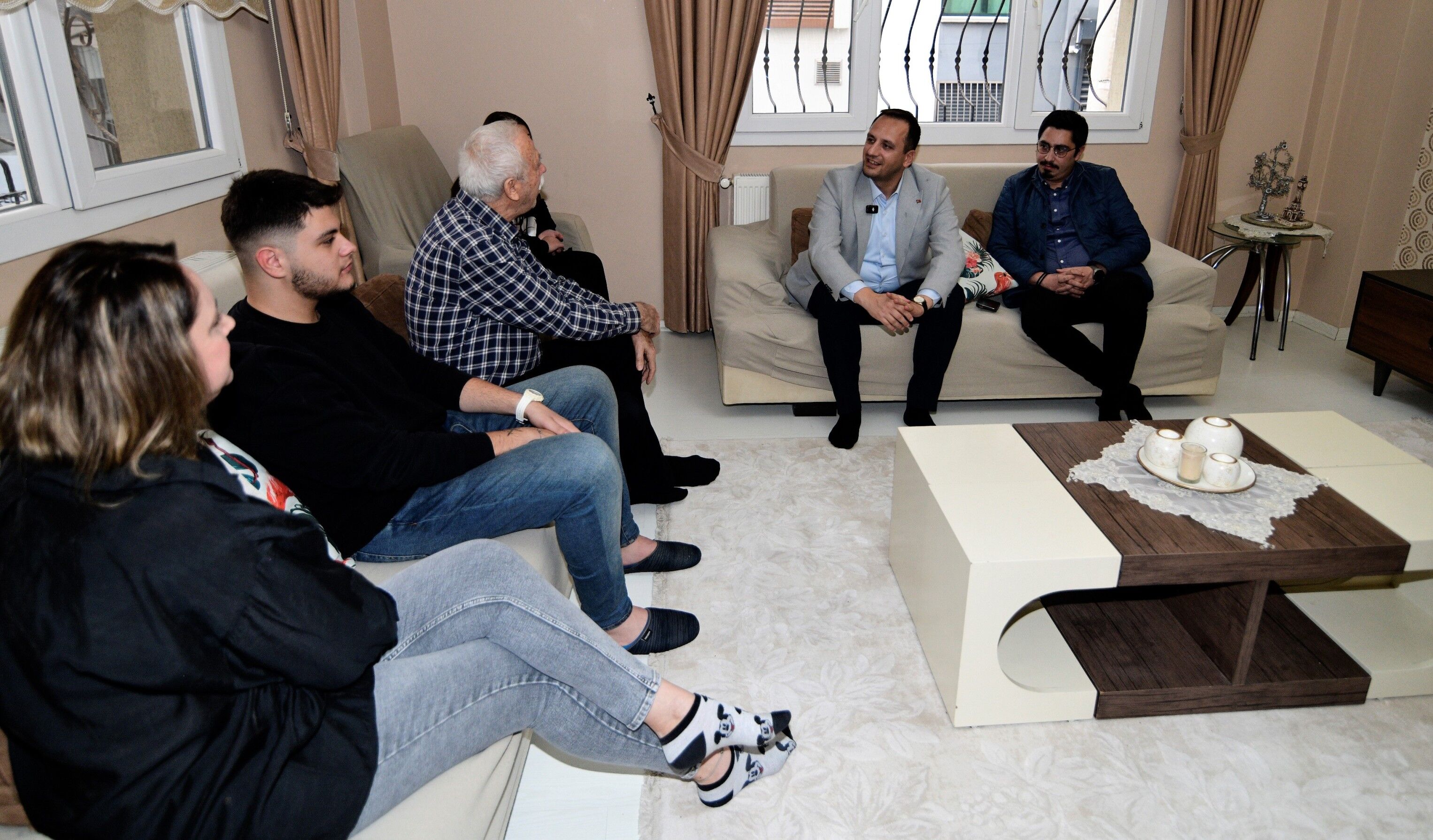 Başkan Ömer Eşki’den Bornova’ya Samimi Dokunuş (3)
