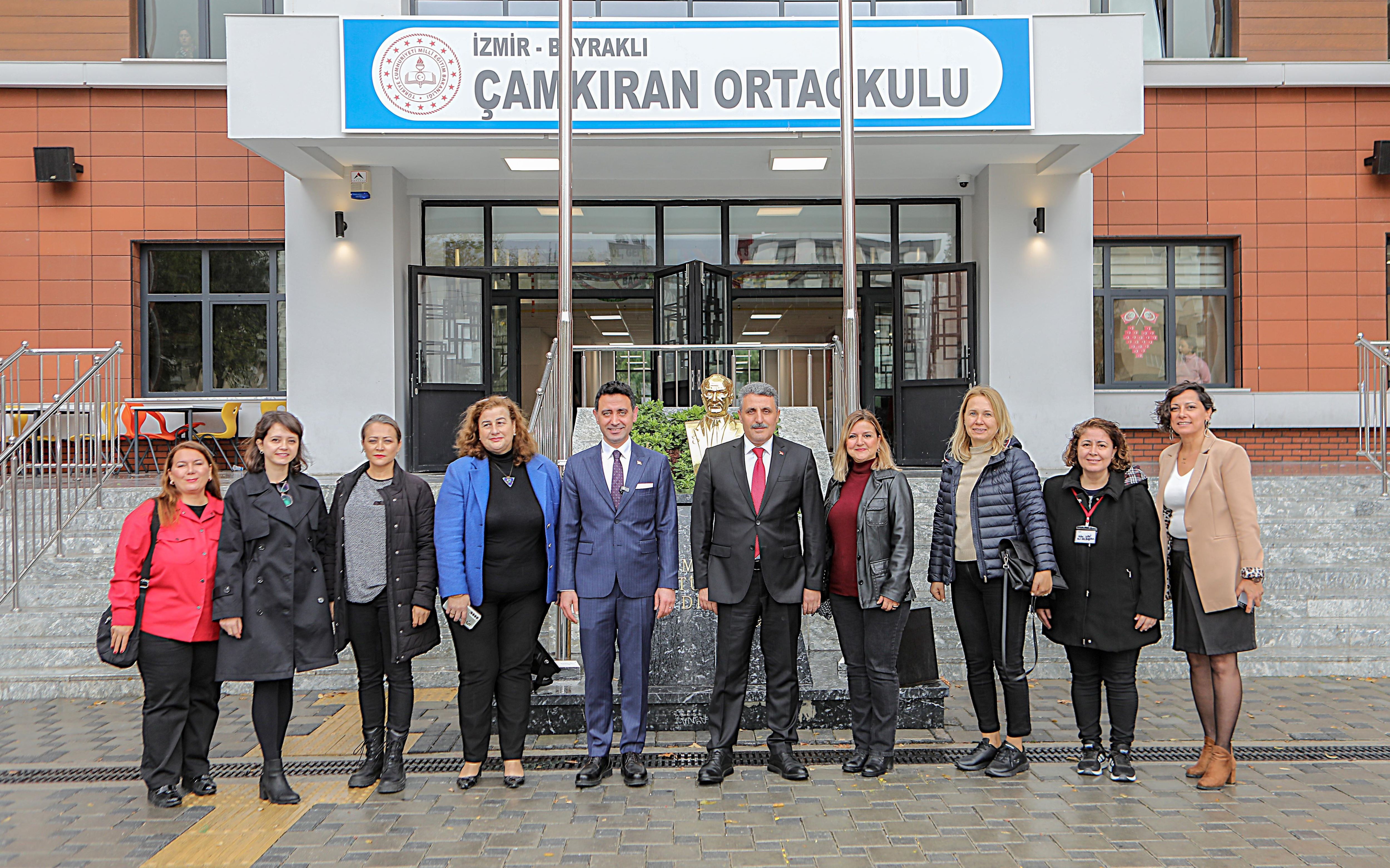 Başkan Önal, Öğretmenler Günü’nü Kutladı-1