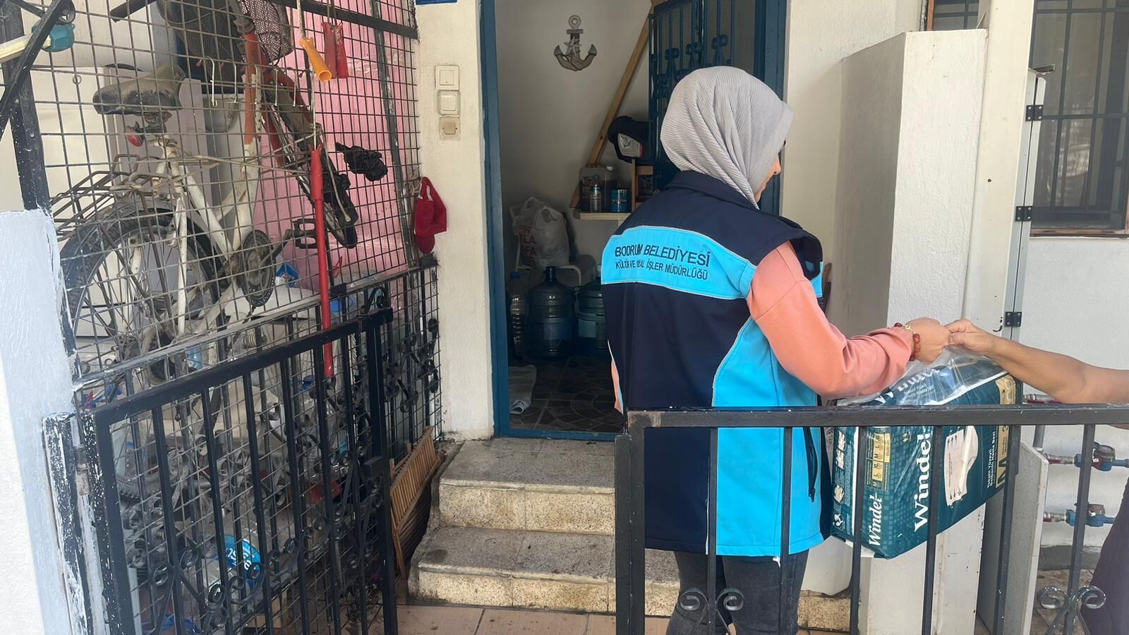 Bodrum Belediyesi Ihtiyaç Sahiplerine Büyük Destek Sağlıyor (4)