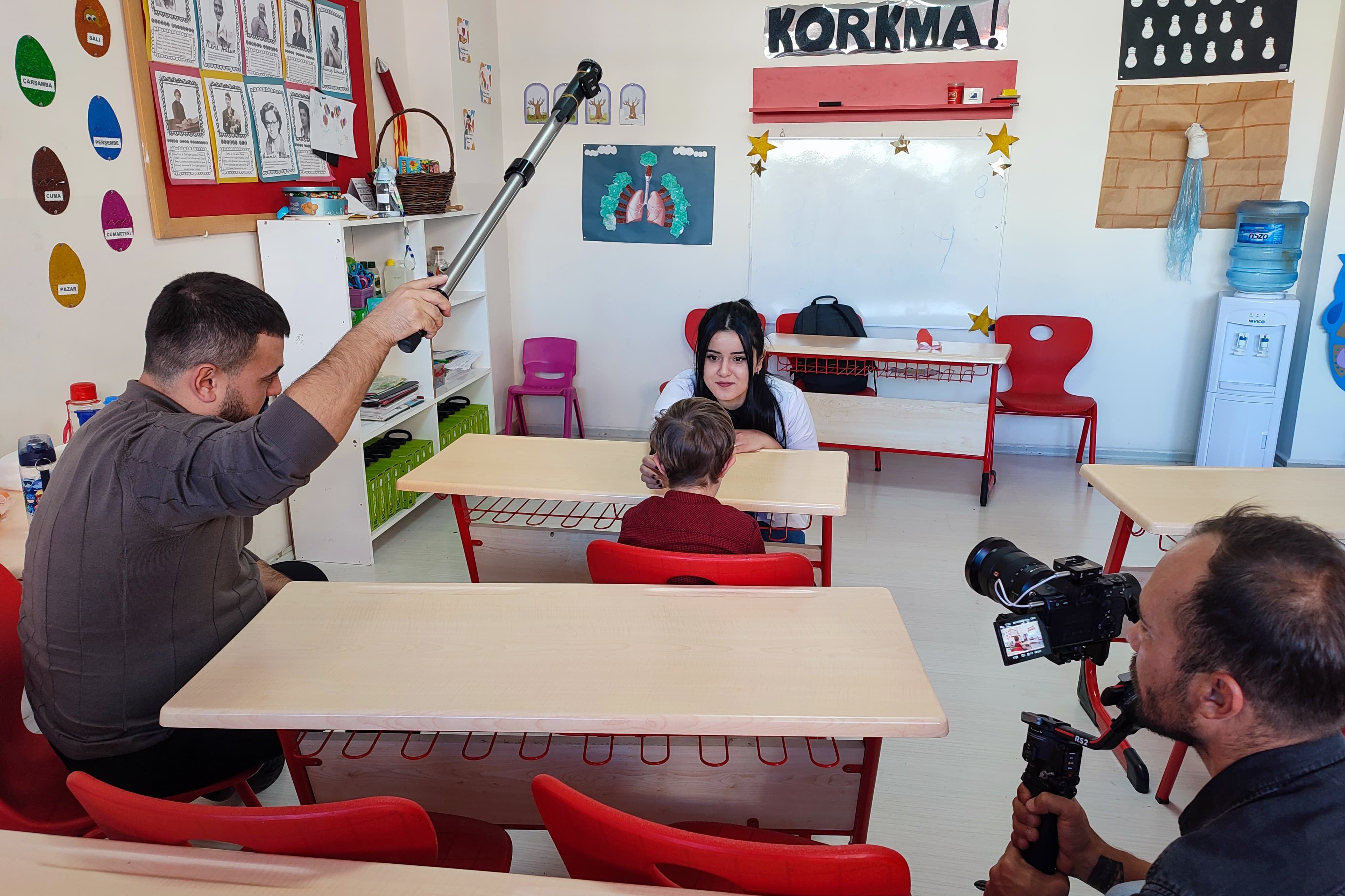 Buca Belediyesi’nin 10 Kasım’a Özel Filmi Sosyal Medyada Büyük Ilgi Gördü (3)