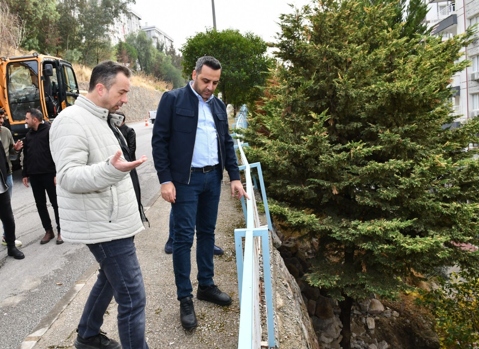 Çiğli Belediyesi Heyelan Sonrası Güvenlik Önlemleri Aldı (5)