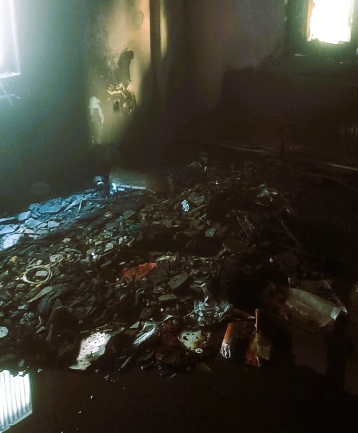 Denizli'de 3 Yaşındaki Çocuk Evi Küle Çevirdi (2)