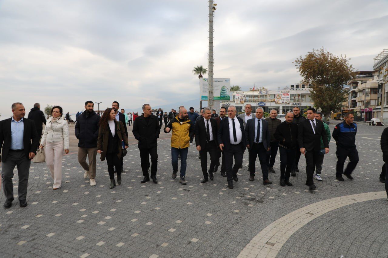 Edremit'te Akçay Kordon Boyu Modernleşiyor (2)