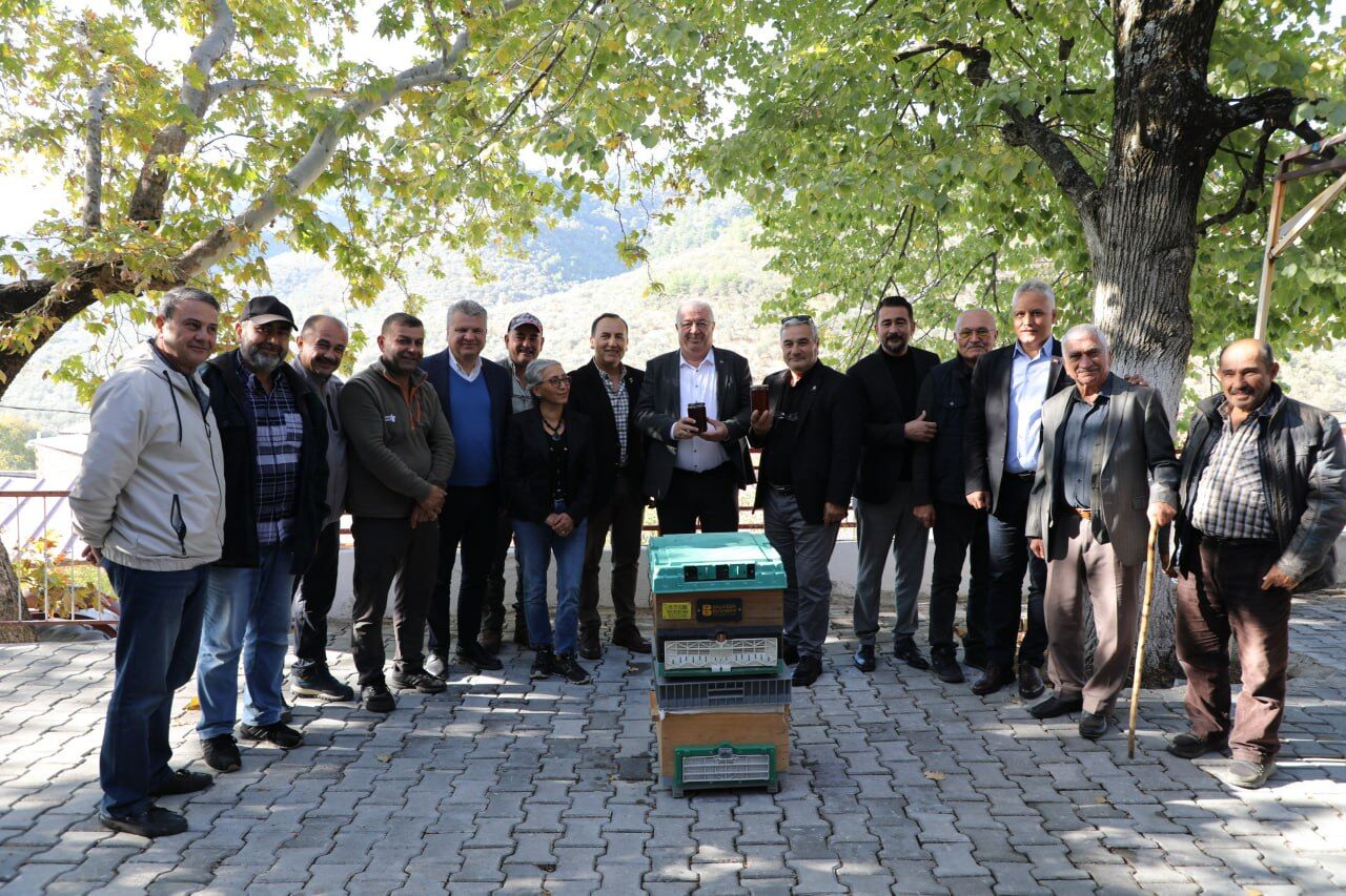 Edremit'te Kırsal Kalkınma Için Arıcılık Atağı2