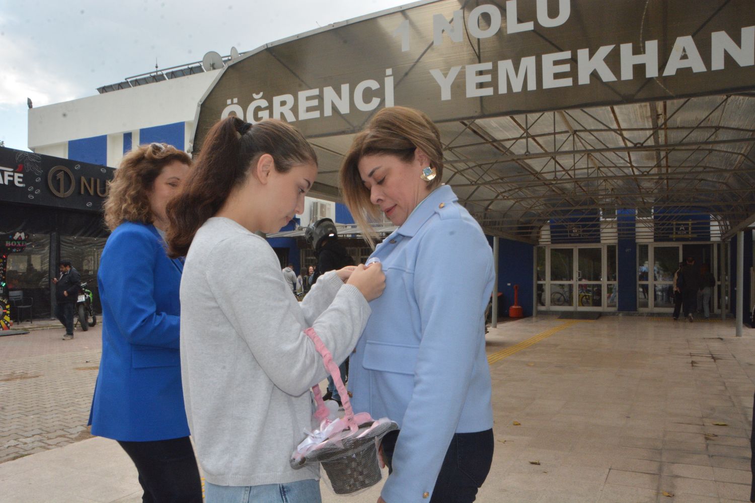 ++Ege Akciğer Kanseri Farkındalık Ayı Etkinliği “Sağlıklı Nefes, Sağlıklı Gelecek” (5)