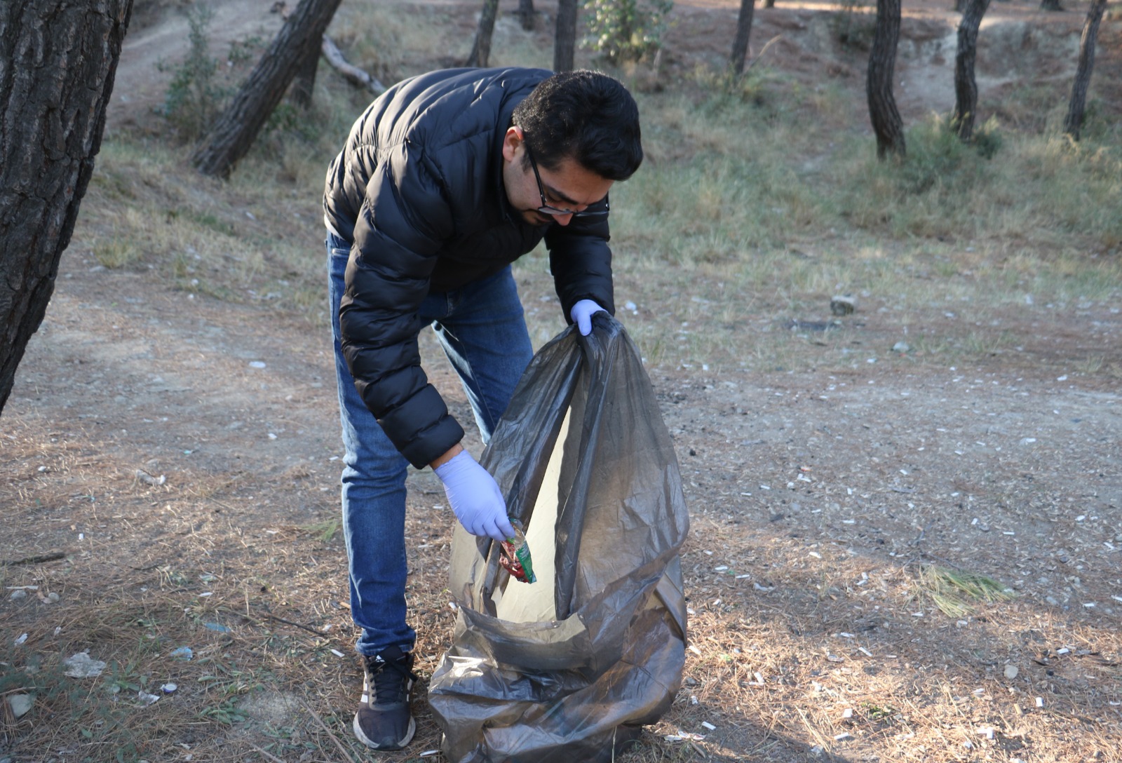 Gönüllülerden Çevre Temizliği Kıvılcımı (1)