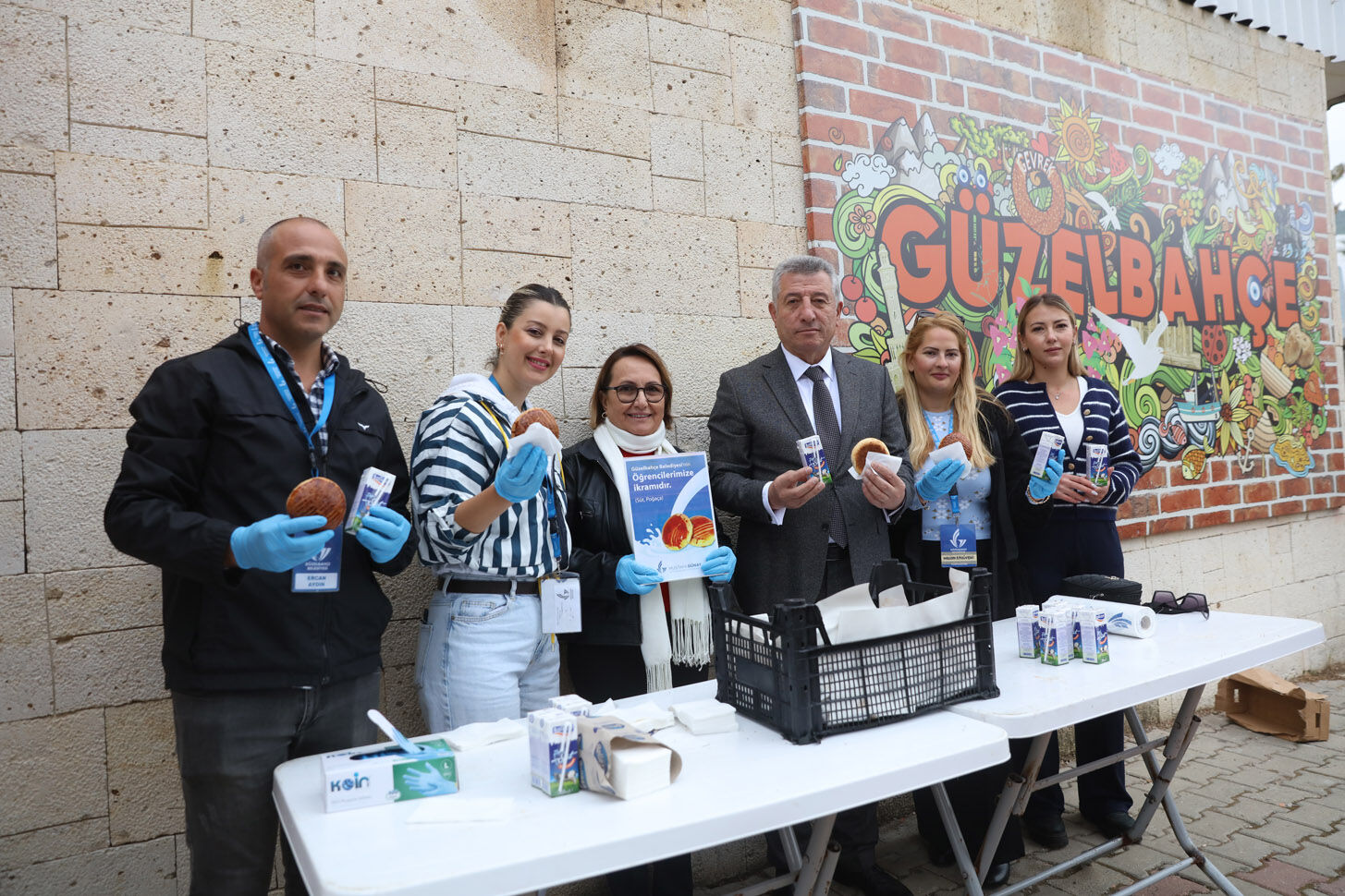 Güzelbahçe Belediyesi’nden Öğrencilere Sıcak Kahvaltı Desteği (4)