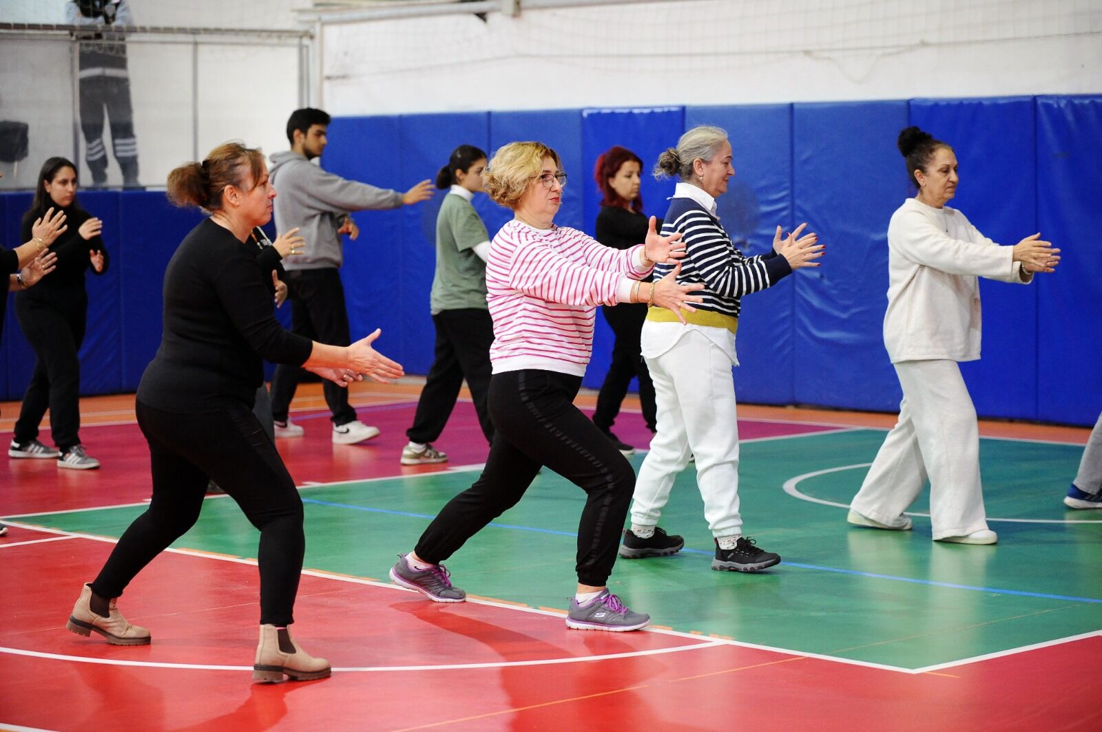 Karşıyaka Belediyesi’nden Kadınlar Için Aikido Etkinliği (4)