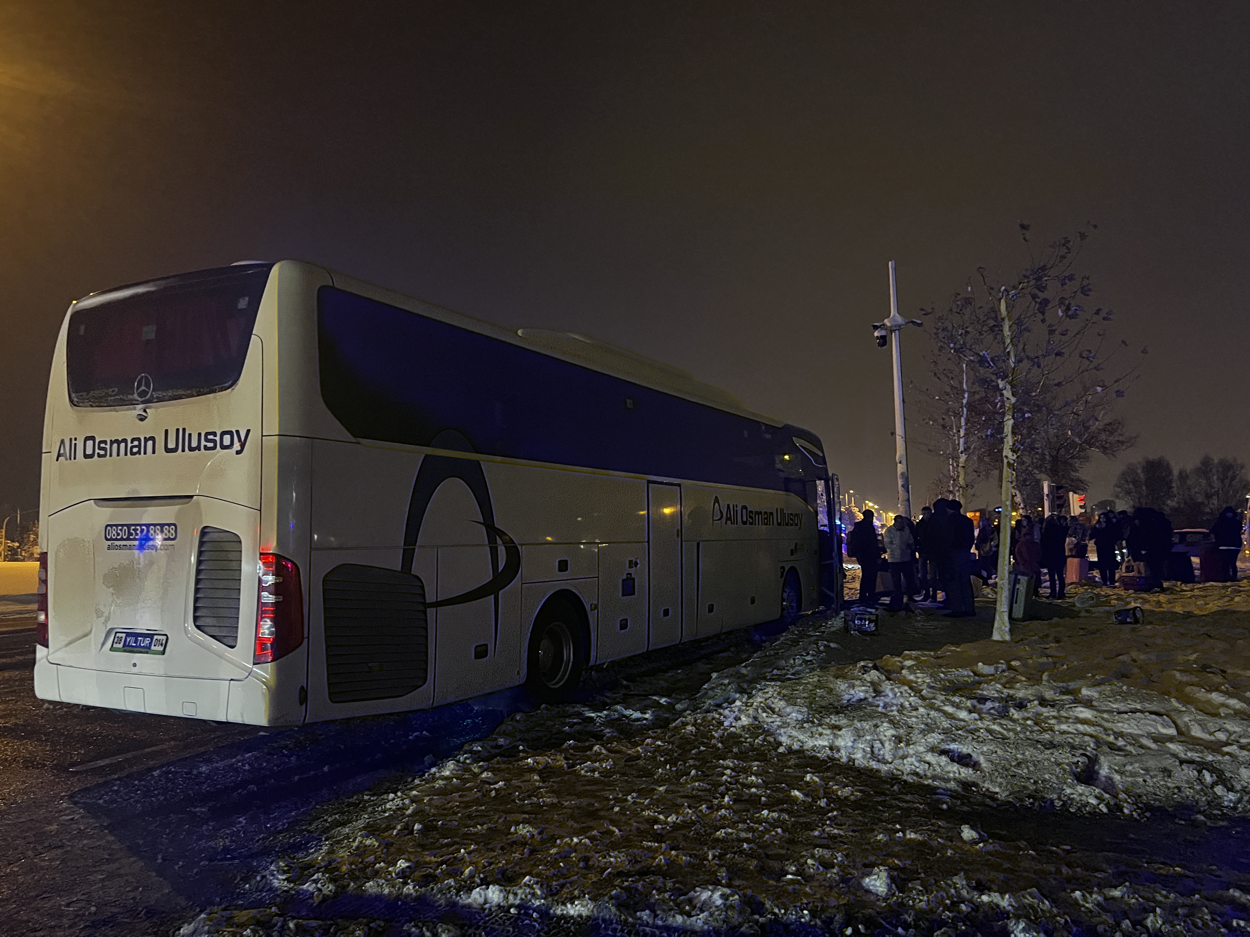 Kayseri’de Kaza Servis Minibüsü Ile Yolcu Otobüsü Çarpıştı, 17 Yaralı (1)