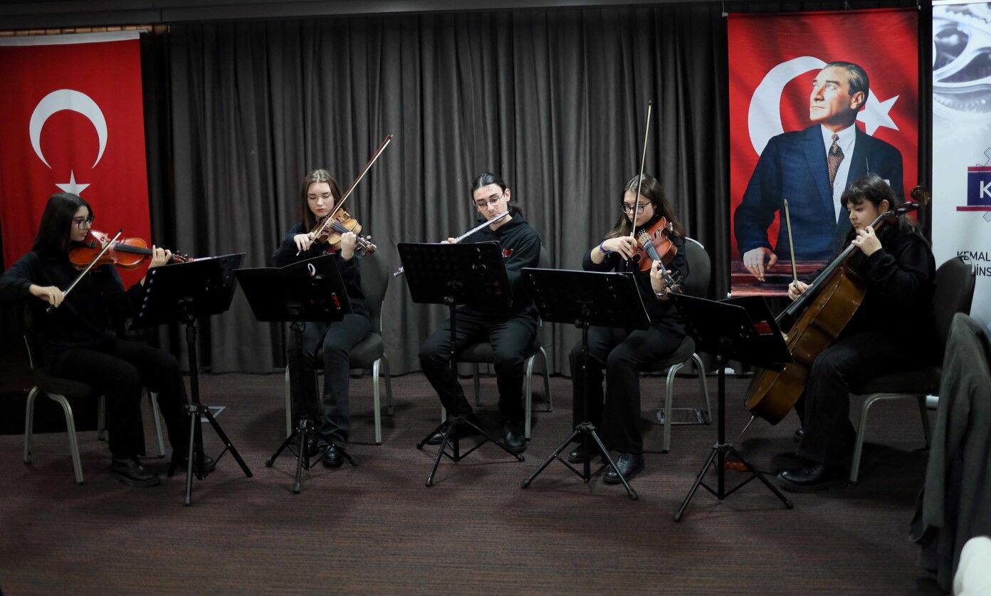 Kesi̇ad Başkanı Işıklı Asgari Ücret Ülke Ekonomisinin Kaderini Belirler01