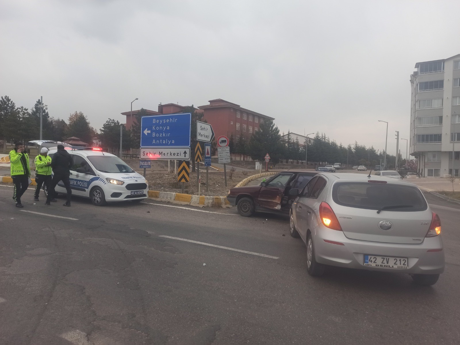 Konya’nın Seydişehir Ilçesinde Trafik Kazası 2 Yaralı (1)