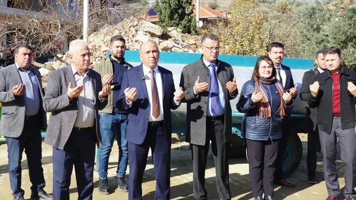 Manisa'da Hüseyin Gümüşlü Aile Sağlığı Merkezi'nin Temeli Atıldı (4)