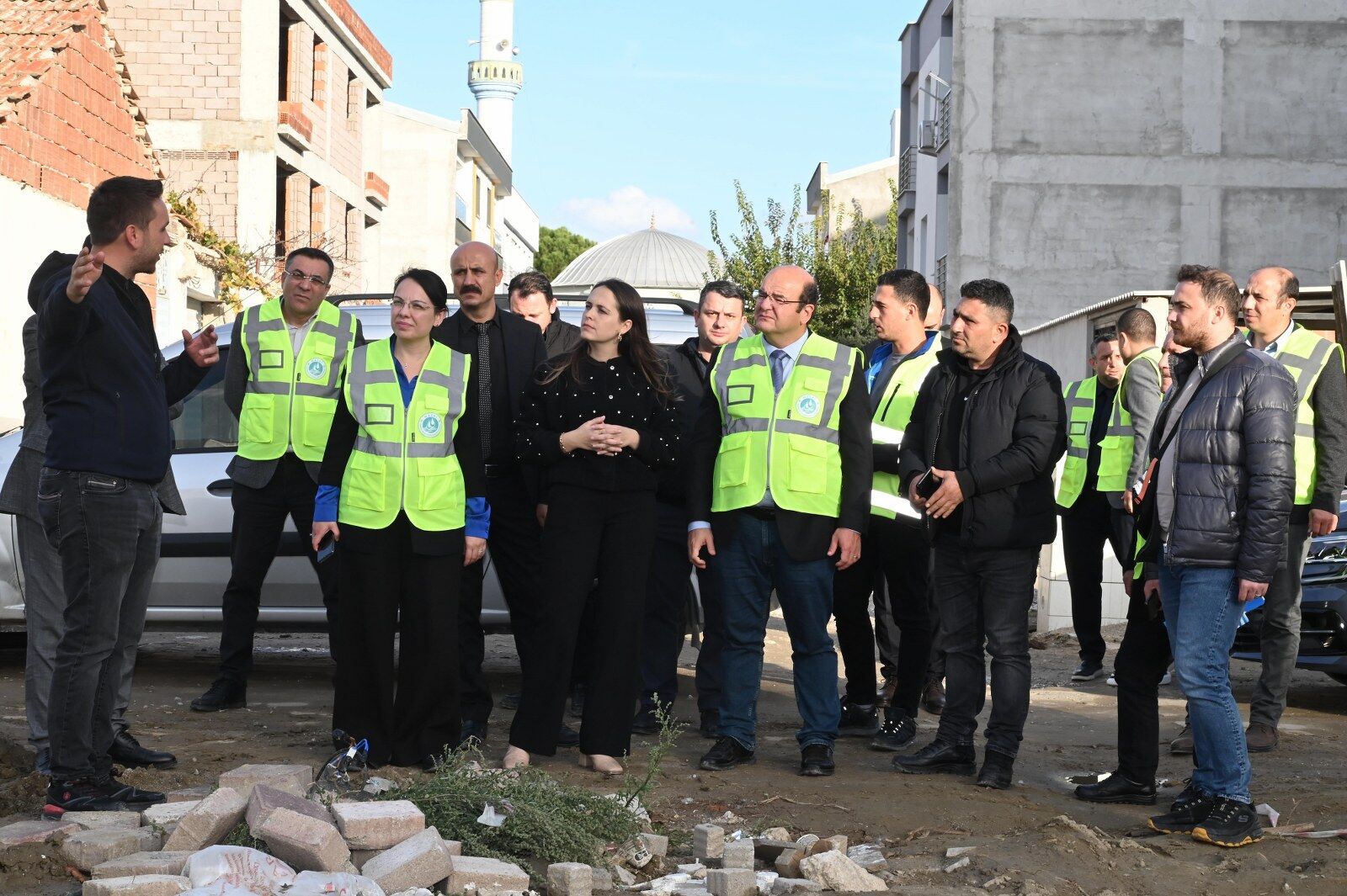 Maski̇ Ekipleri Saruhanlı’da Altyapı Çalışmalarını Inceledi (4)