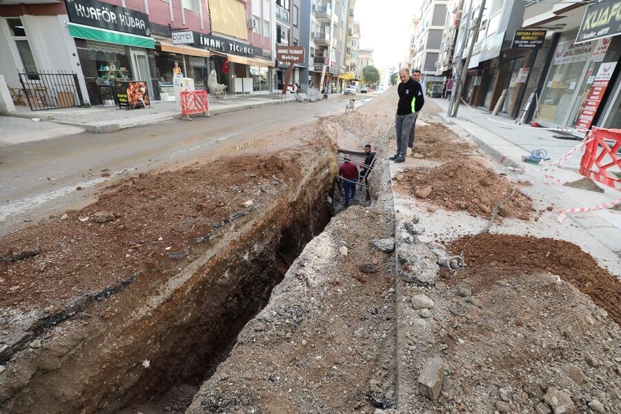 Menderes Belediye Başkanı İlkay Çiçek Projeleri Yerinde Inceledi2