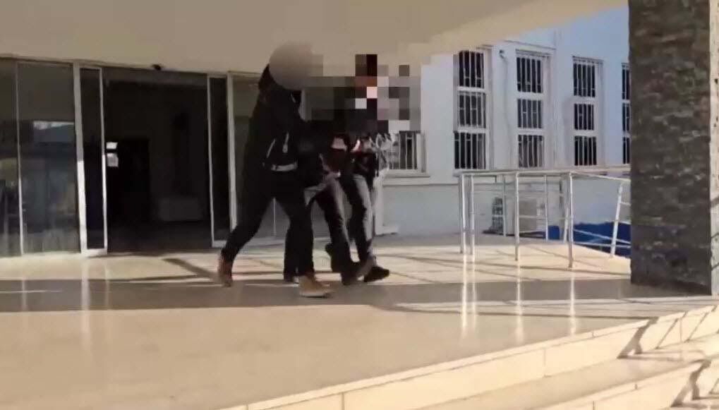 Menemen'de Dağlarda Saklanan Yasa Dışı Madde Taciri 2 Kardeş Tutuklandı (3)