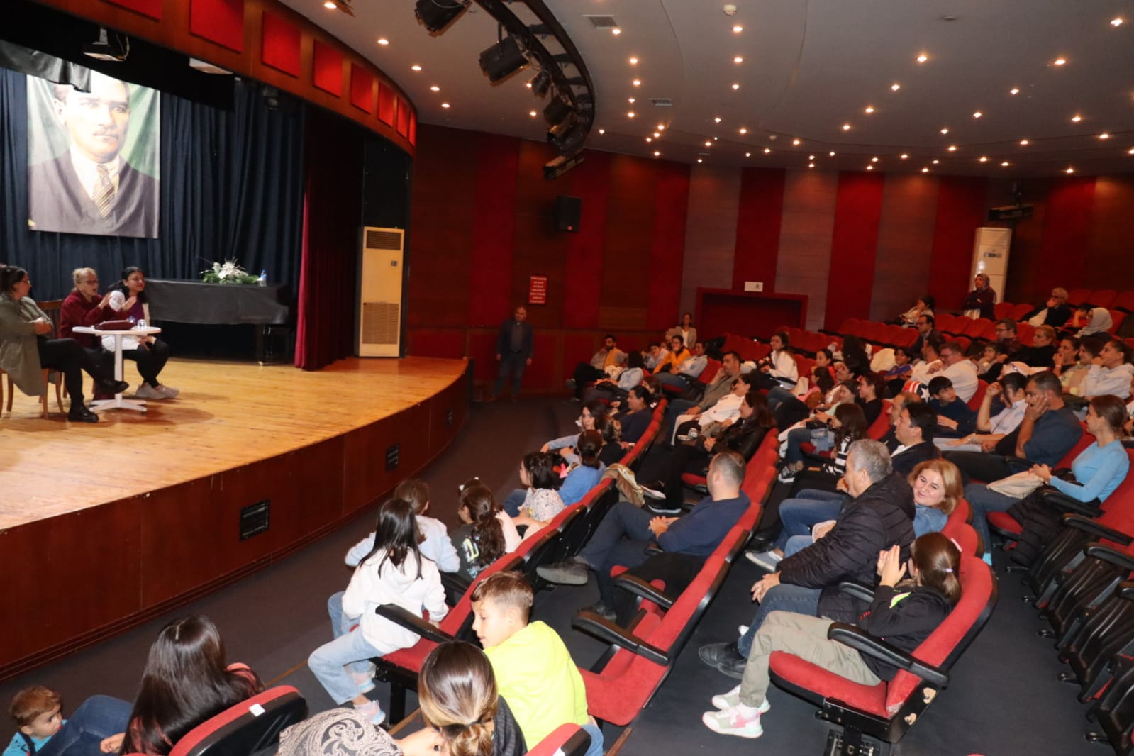 Nazilli Belediyesi Tiyatro Topluluğu Ilk Toplantısını Yaptı2