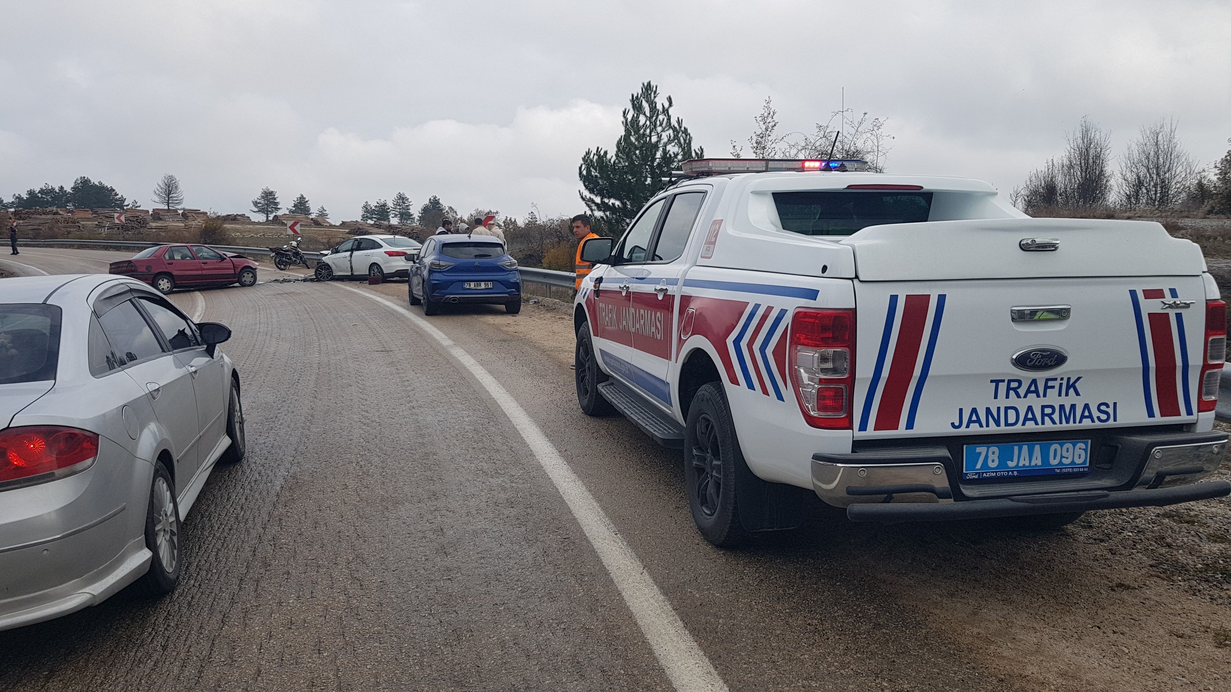 Safranbolu'da Feci Kaza 1'I Çocuk 8 Kişi Yaralandı (1)