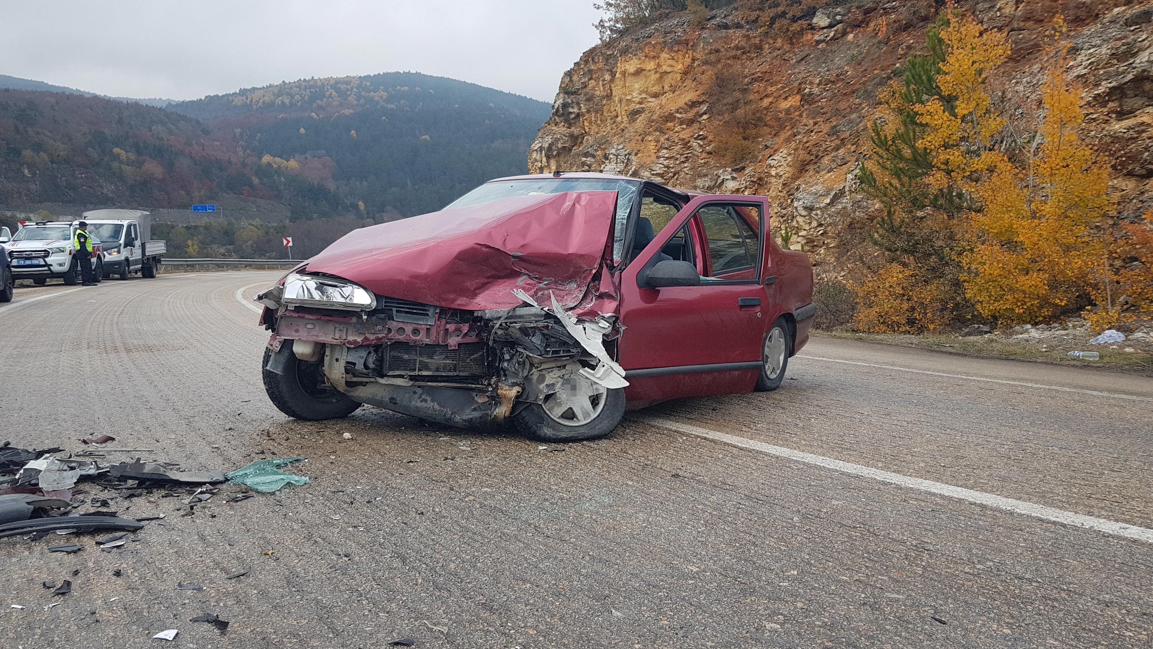 Safranbolu'da Feci Kaza 1'I Çocuk 8 Kişi Yaralandı (3)