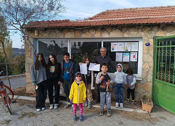 Seferihisar Sanat Dayanışması'ndan Köy Çocuklarına Sanatla Destek (1)