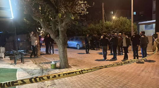 Seferihisar'da Polis Memurları Husumet Kurbanı Oldu (1)