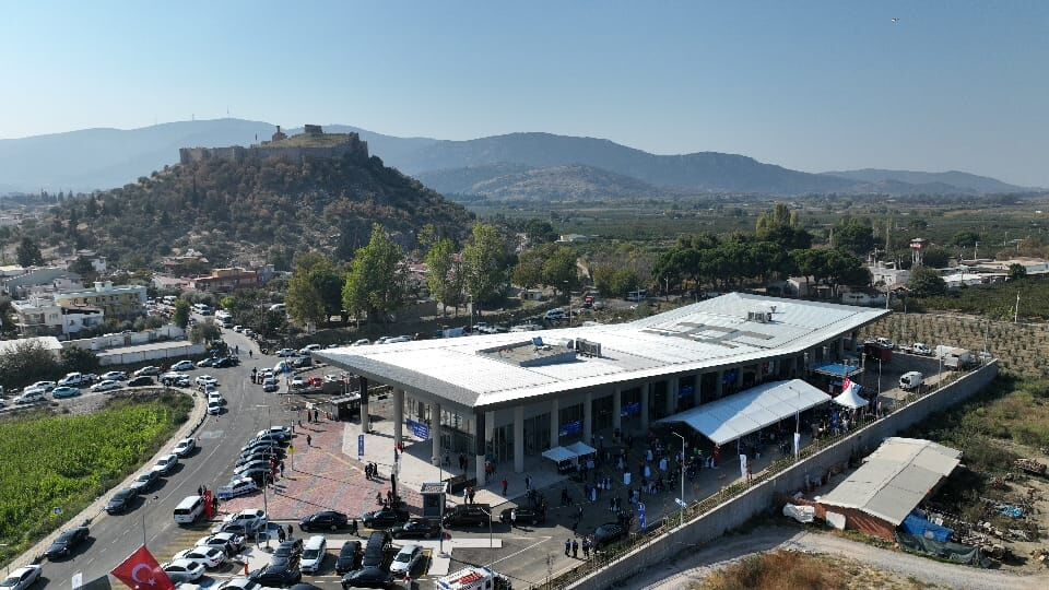 Selçuk’a 50 Milyon Liralık Yeni Terminal Açıldı (2)