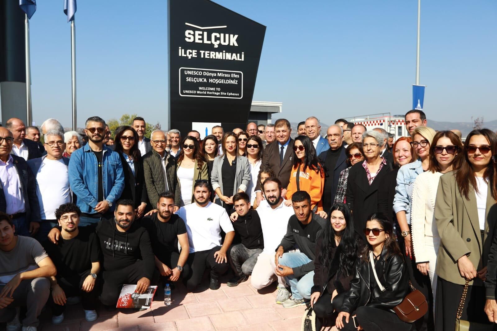 Selçuk’a 50 Milyon Liralık Yeni Terminal Açıldı (4)