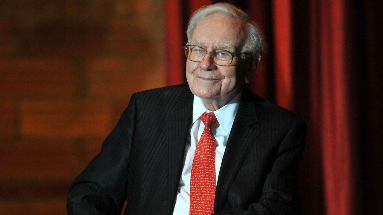 Warren Buffet Rotasini Degistiriyor Apple Hisselerini Satti Nakitte Kaldi 65Iq
