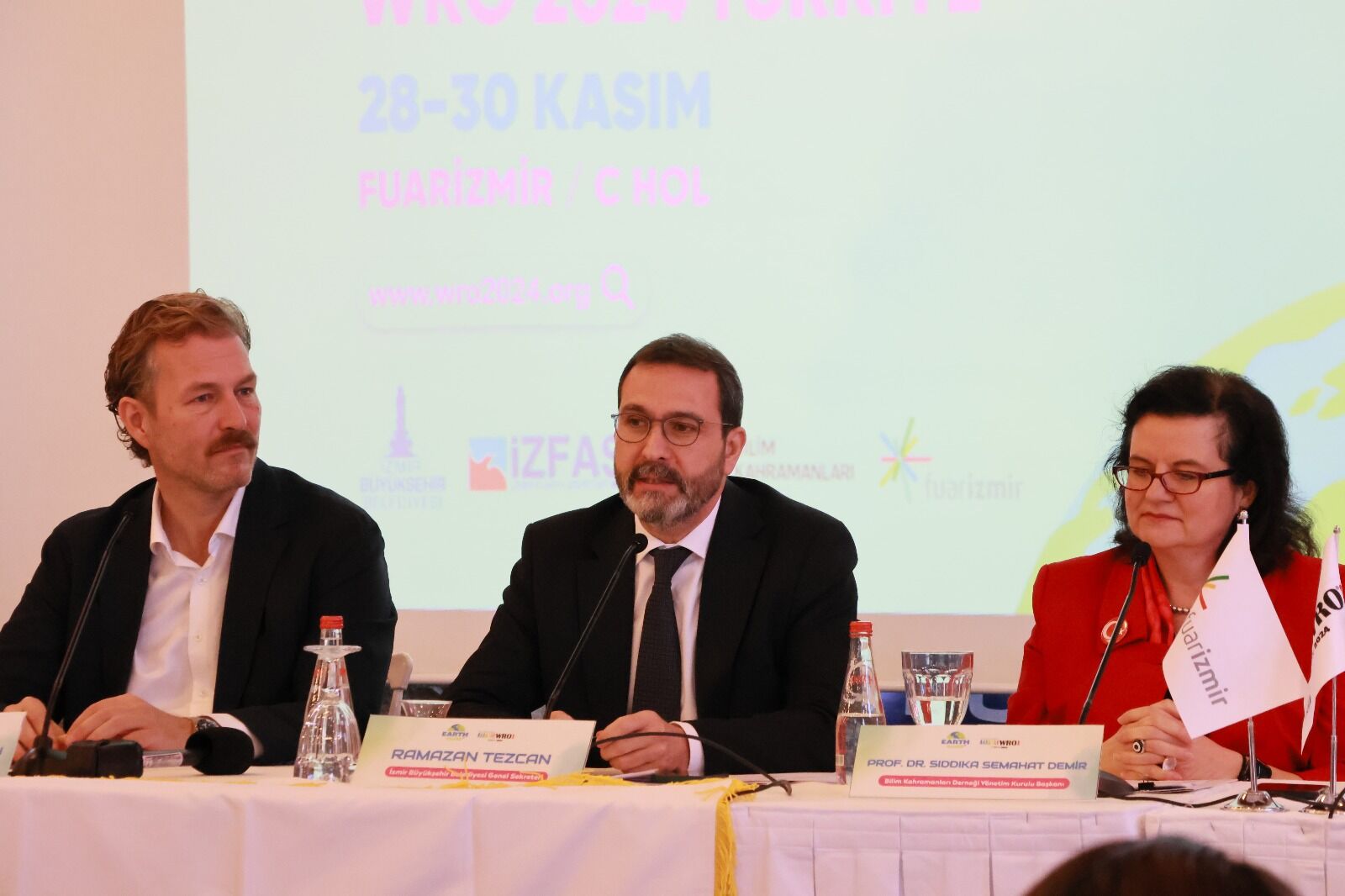 Wro Olimpiyatları Kapılarını İzmir’de Açtı 90 Ülkeden 3 Bin 500 Çocuk Katılacak (4)