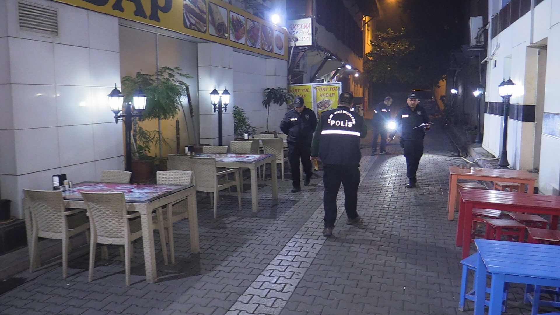 Adana'da Kebapçıya Saldırı 1 Kişi Hayatını Kaybetti (4)