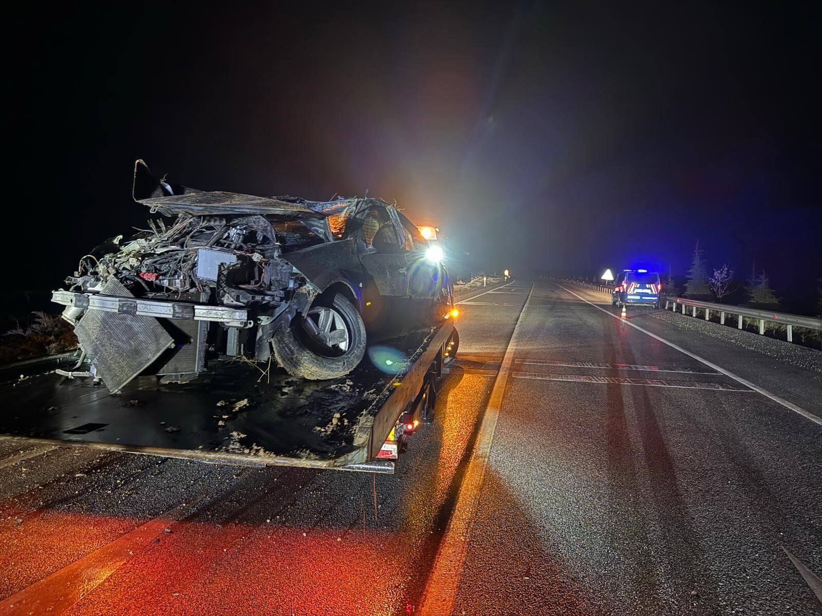 Afyonkarahisar’da Takla Atan Otomobilde 1 Kişi Hayatını Kaybetti (2)