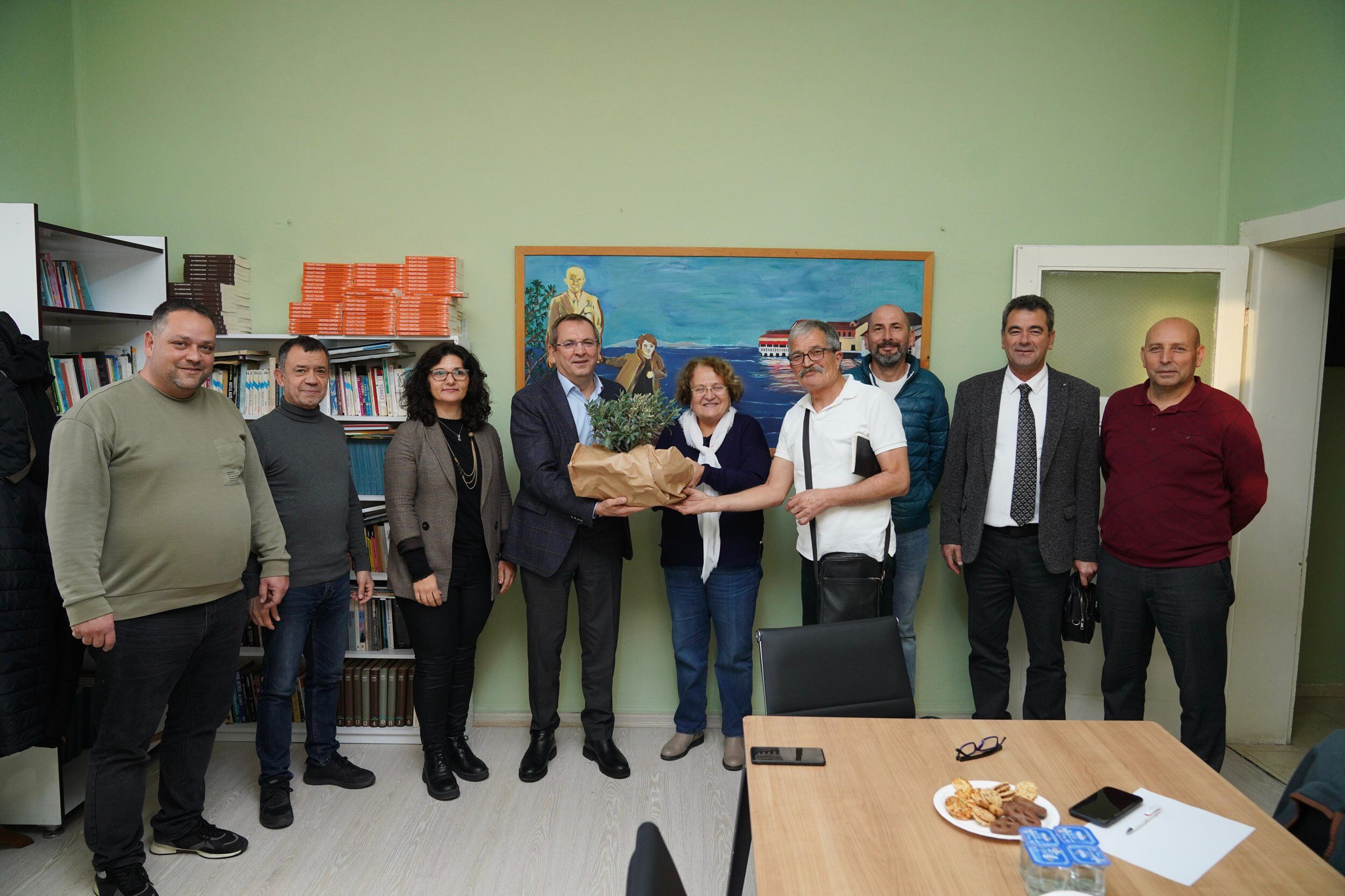 Ayvalık Kent Konseyi Yeni Yerine Taşındı… (8)