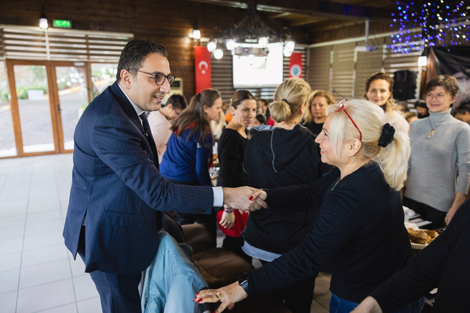 Balçova Belediye Başkanı Onur Yiğit’ten Okul Aile Birliklerine Destek (4)