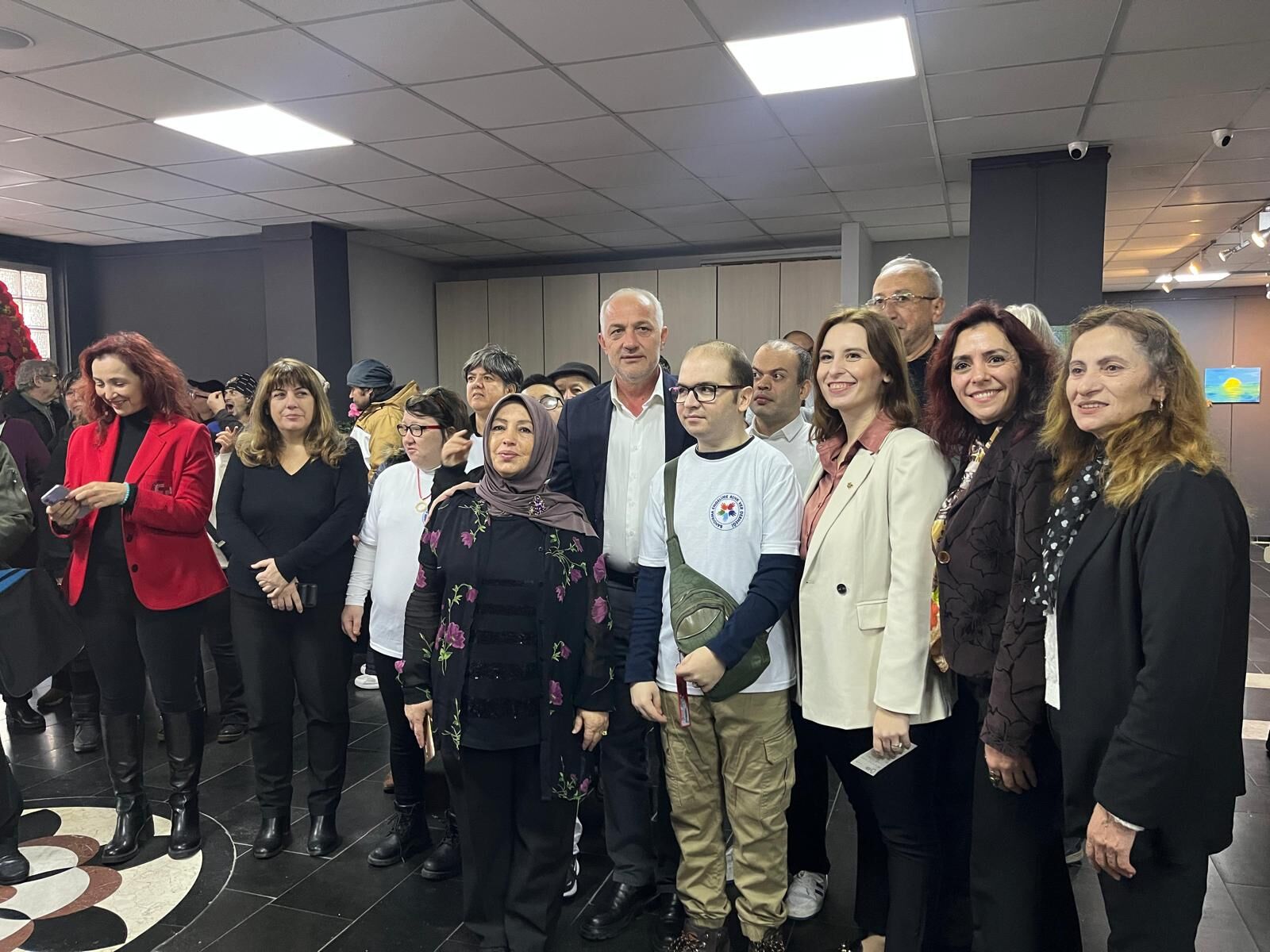 Balıkesir'de Özel Bireylerden Engelsizim Sergisi2