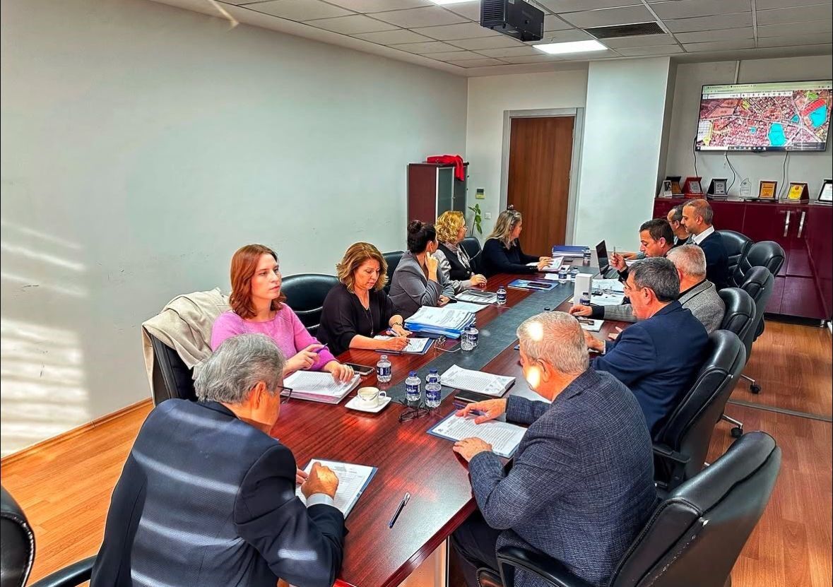 Bandırma Belediyesi Haftalık Encümen Toplantısını Gerçekleştirdi (2)