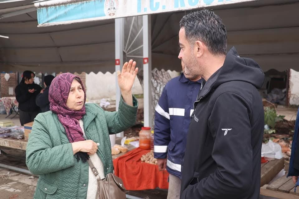 Başkan Arıcı, Pazar Esnafıyla Buluştu2