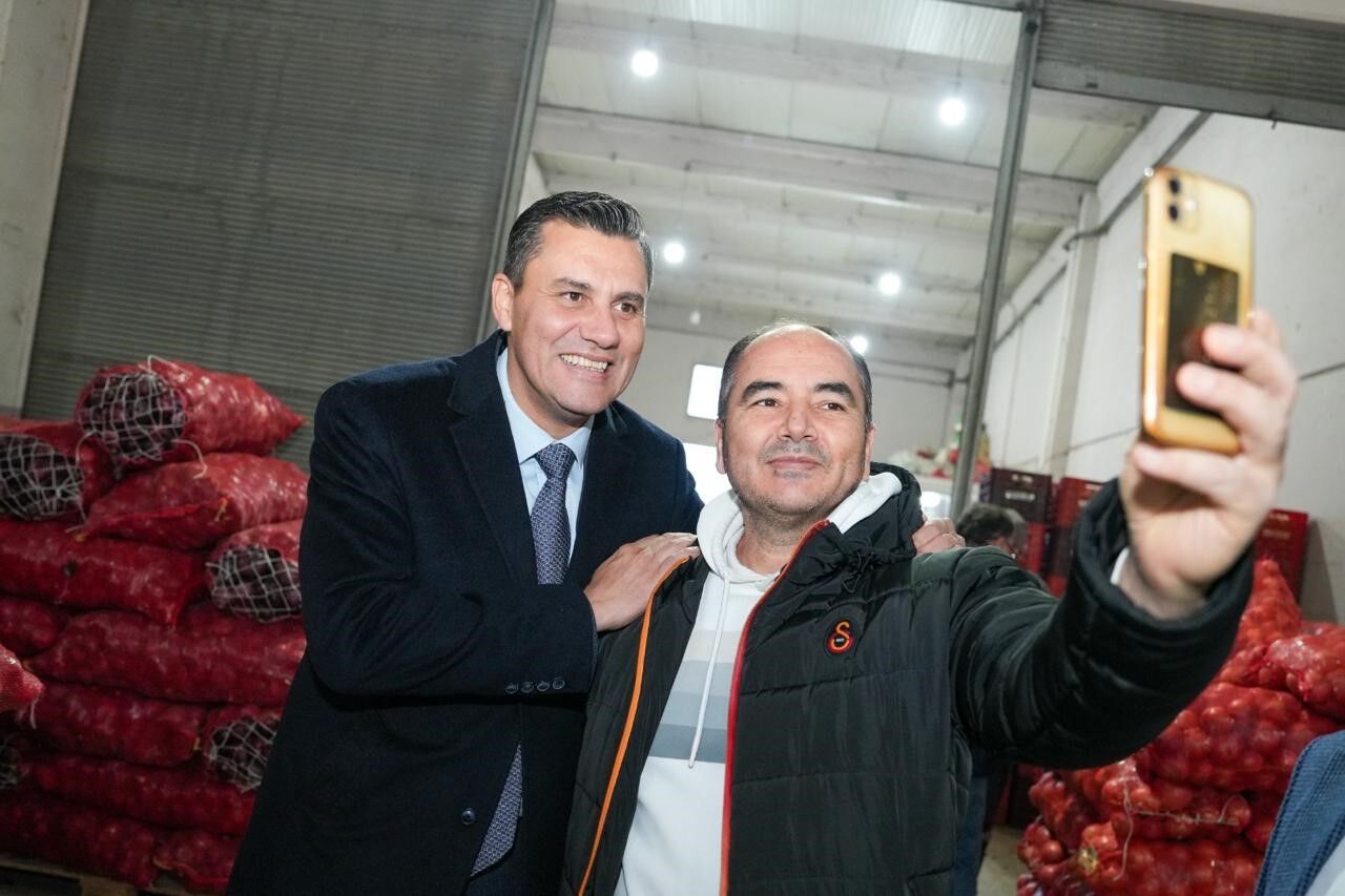 Başkan Zeyrek, Manisa Meyve Ve Sebze Hali’ni Ziyaret Etti (2)