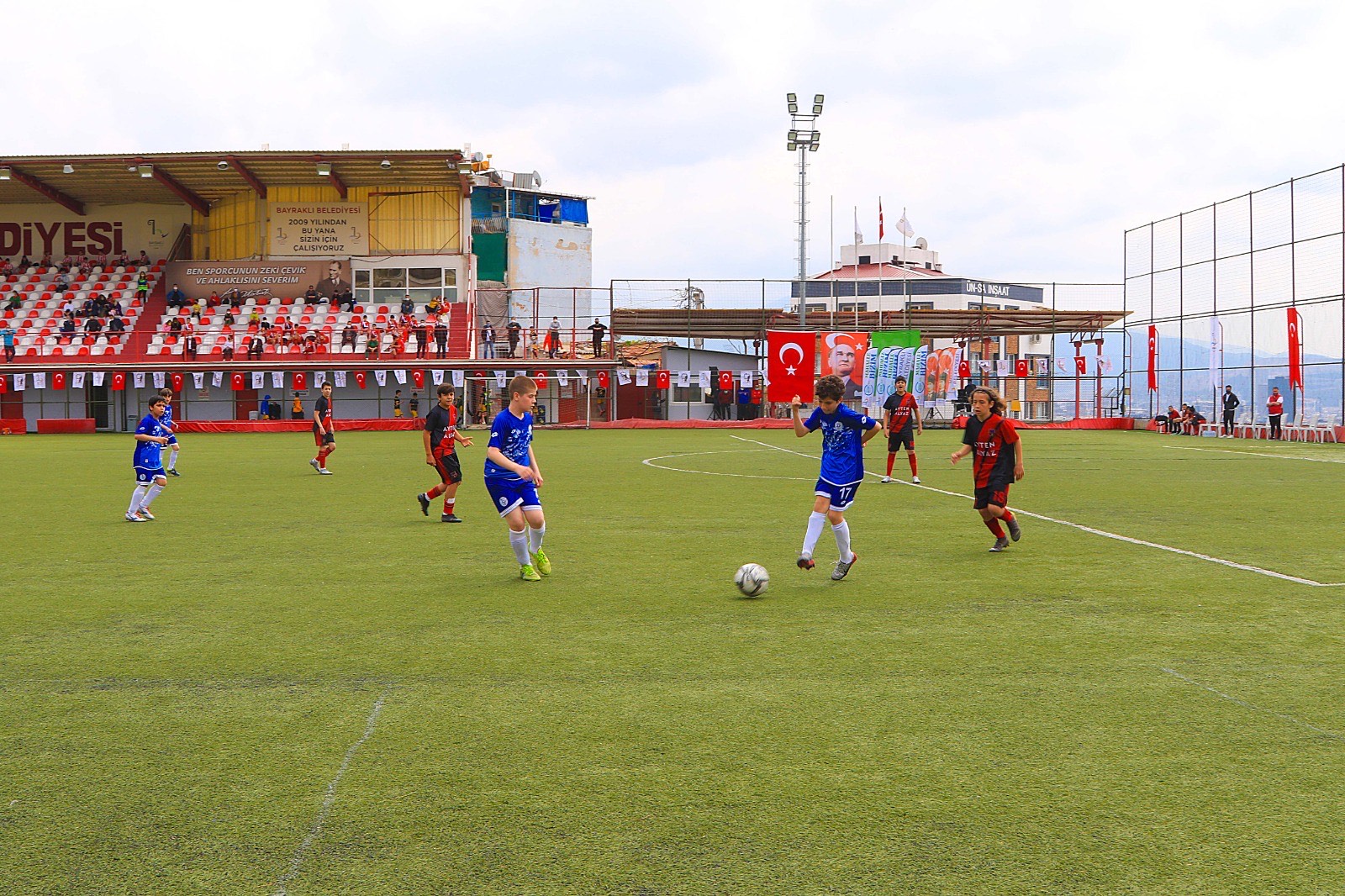 Bayraklı'da 16 Branşta 3 Bin 525 Kişi Sporla Buluştu (2)