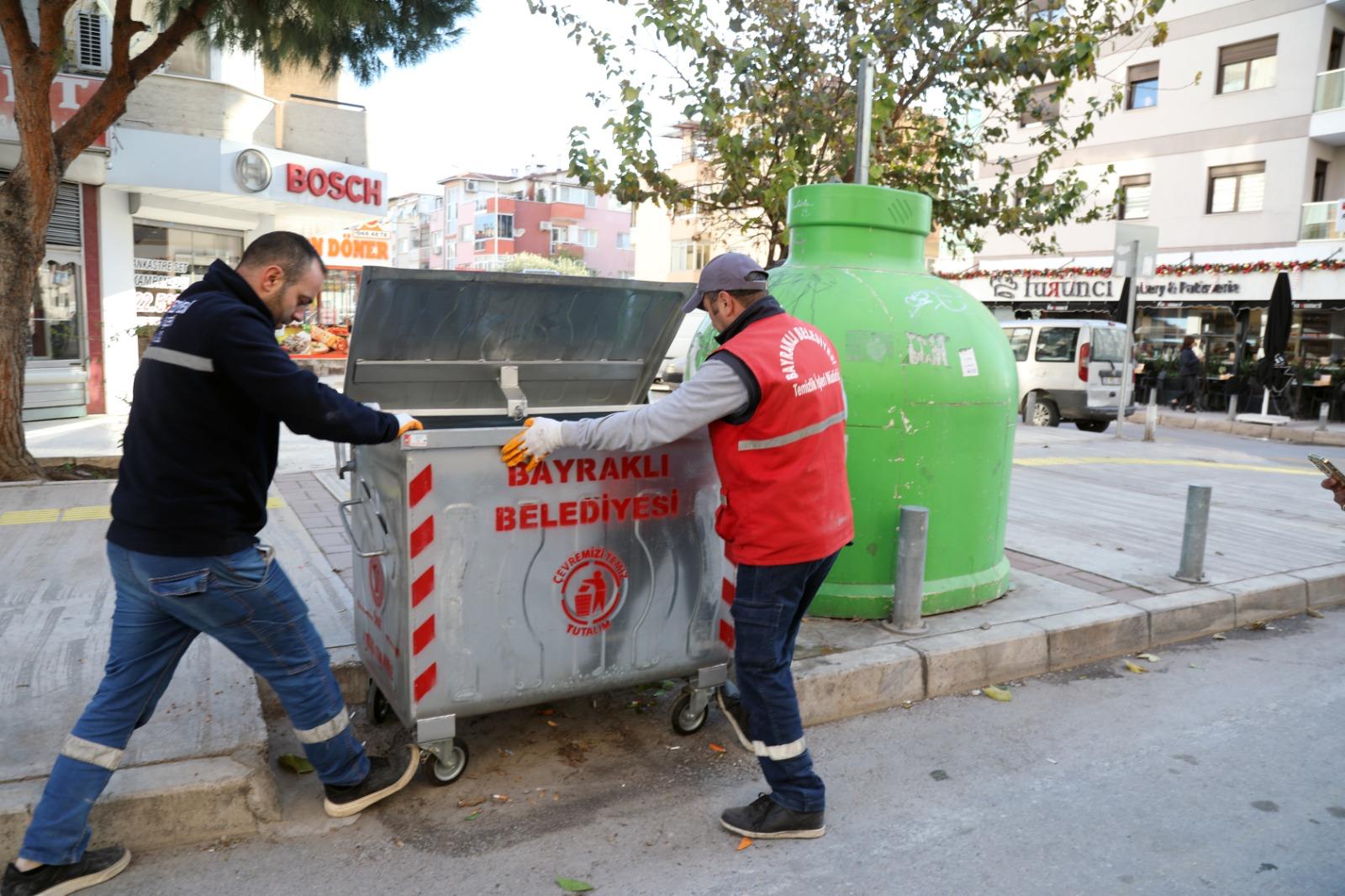 Bayraklı’da Çöp Konteynerleri Yenilendi (3)