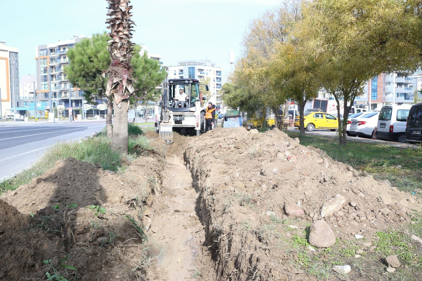 Çiğli Ataşehir Kavşağı Yeşil Dönüşümle Nefes Alacak (3)