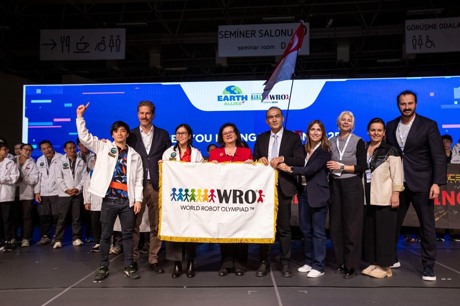 Dünya Robot Olimpiyatları İzmir’de Muhteşem Bir Kapanışla Sona Erdi11