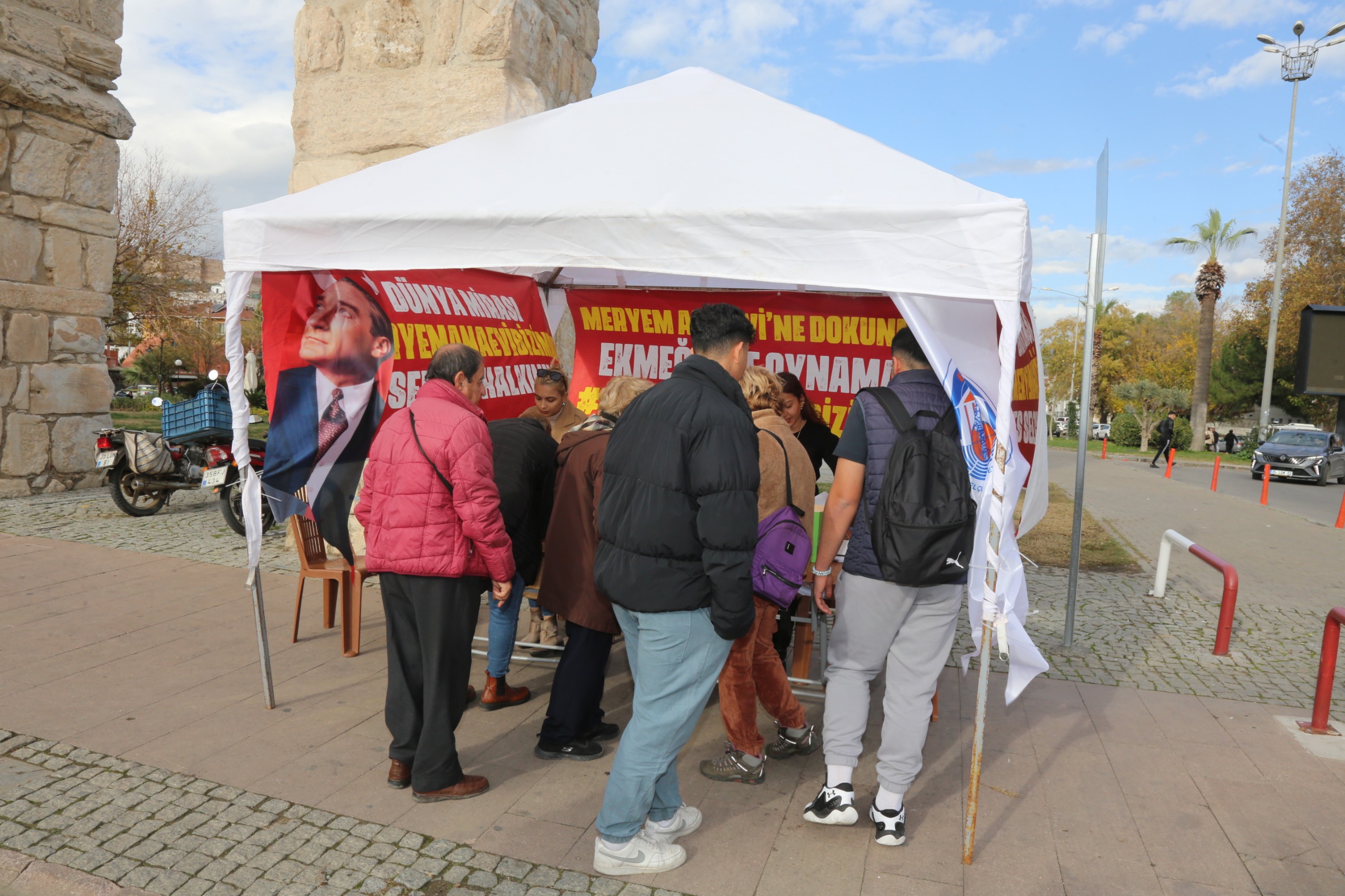 Efes Selçuk Halkı Meryem Ana Otoparkı Için Mücadelede! (4)