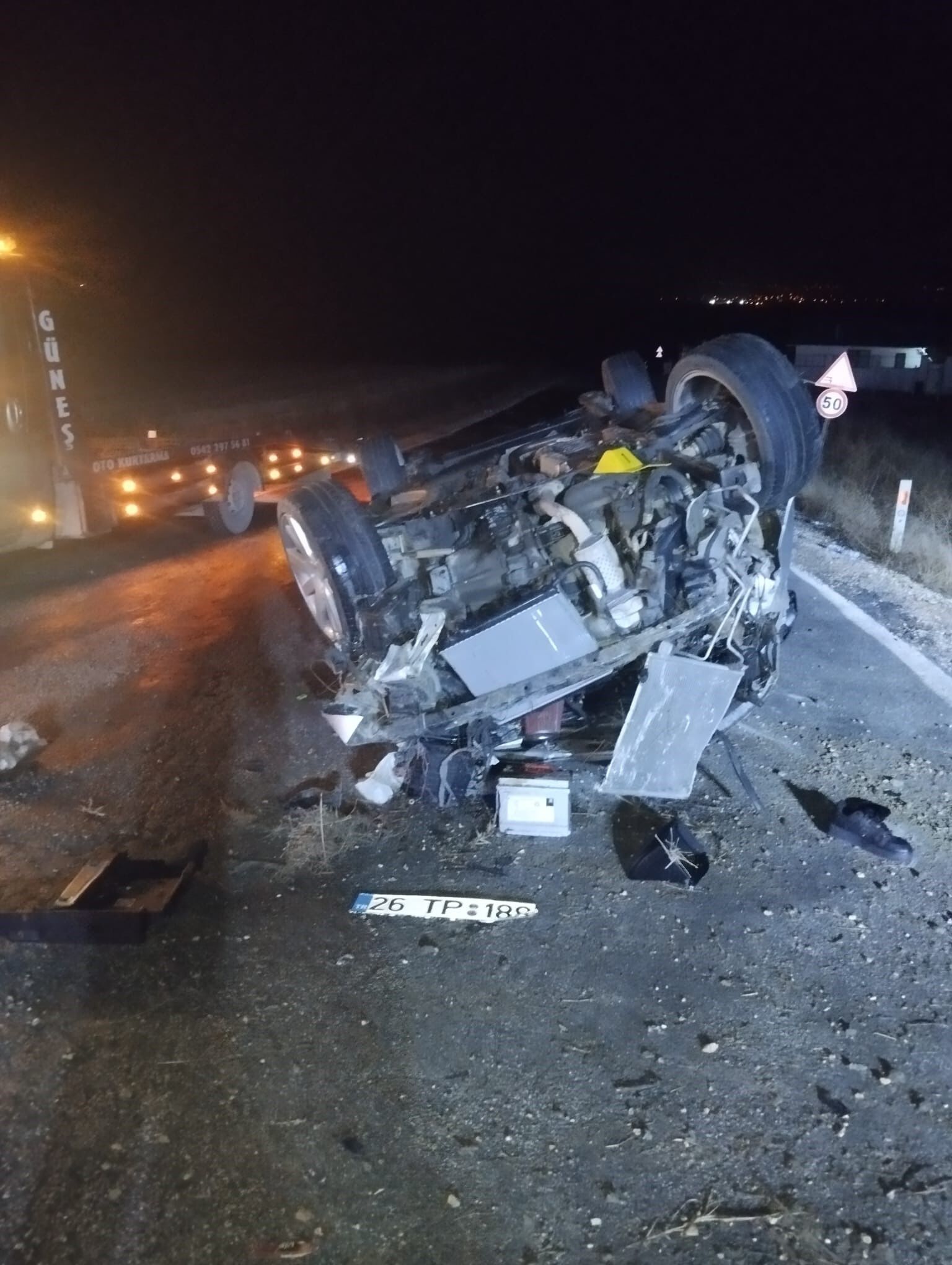 Eskişehir’de Otomobil Takla Attı 1 Kişi Hayatını Kaybetti (2)
