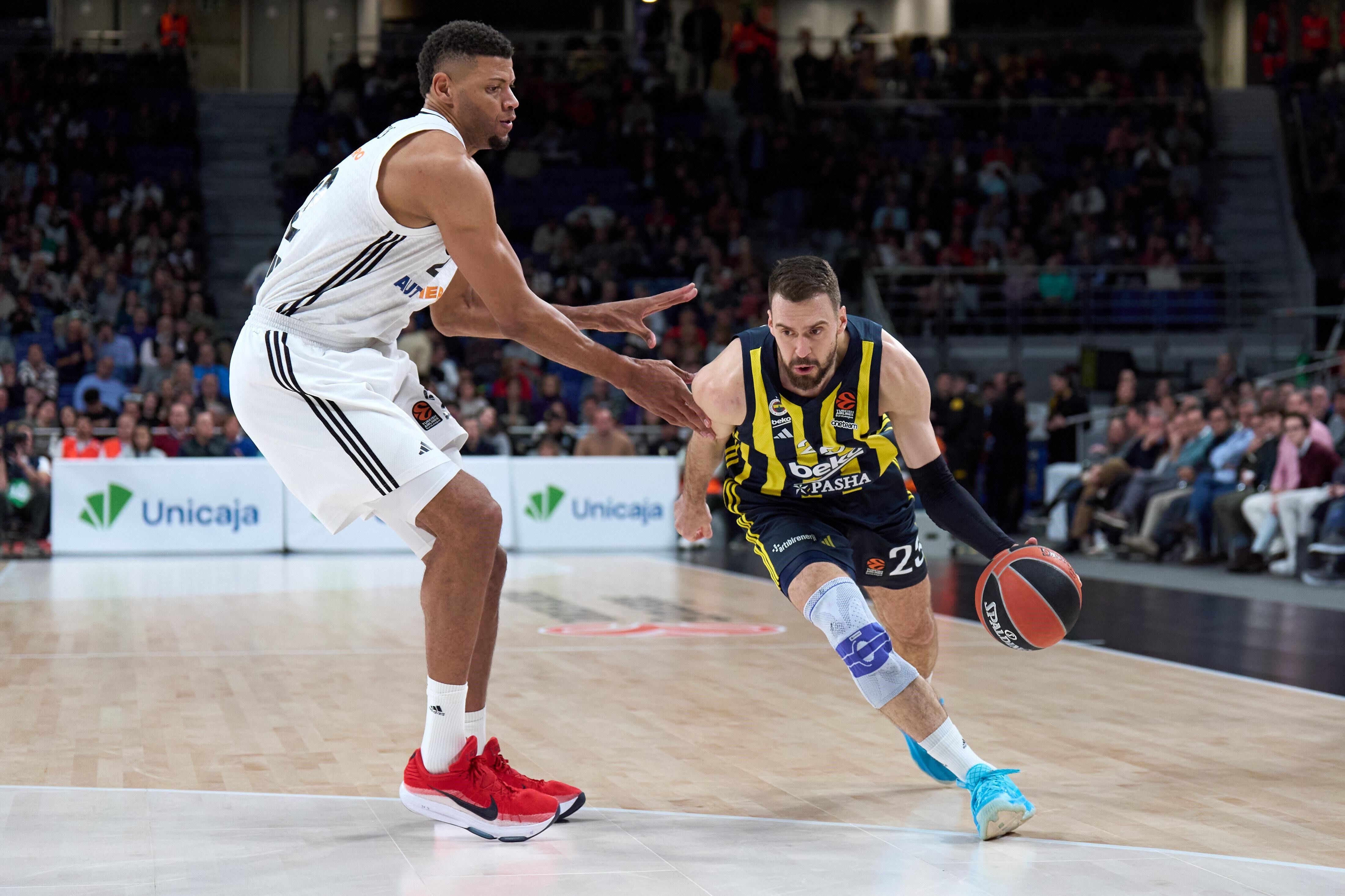 Fenerbahçe Beko, Real Madrid'i Yenerek Euroleague'de 10. Galibiyetini Aldı (2)