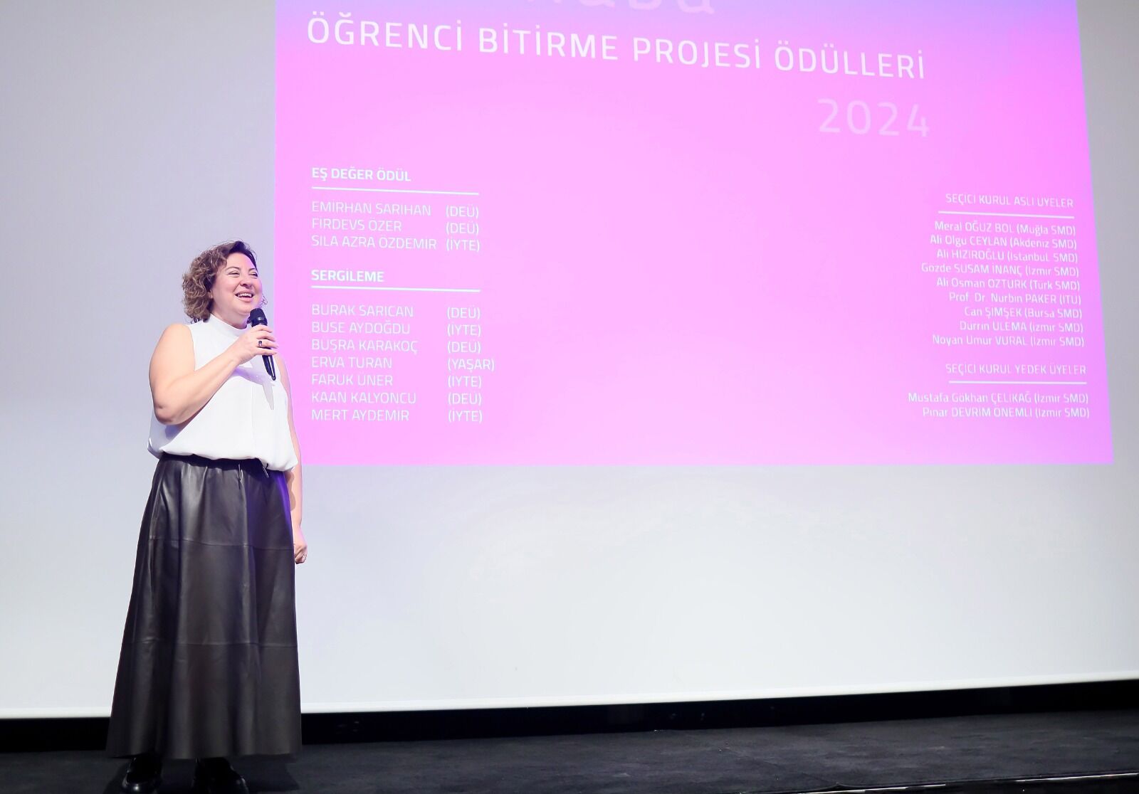 İzmir Smd Öğrenci Bitirme Projesi Ödülleri Sahiplerini Buldu (2)