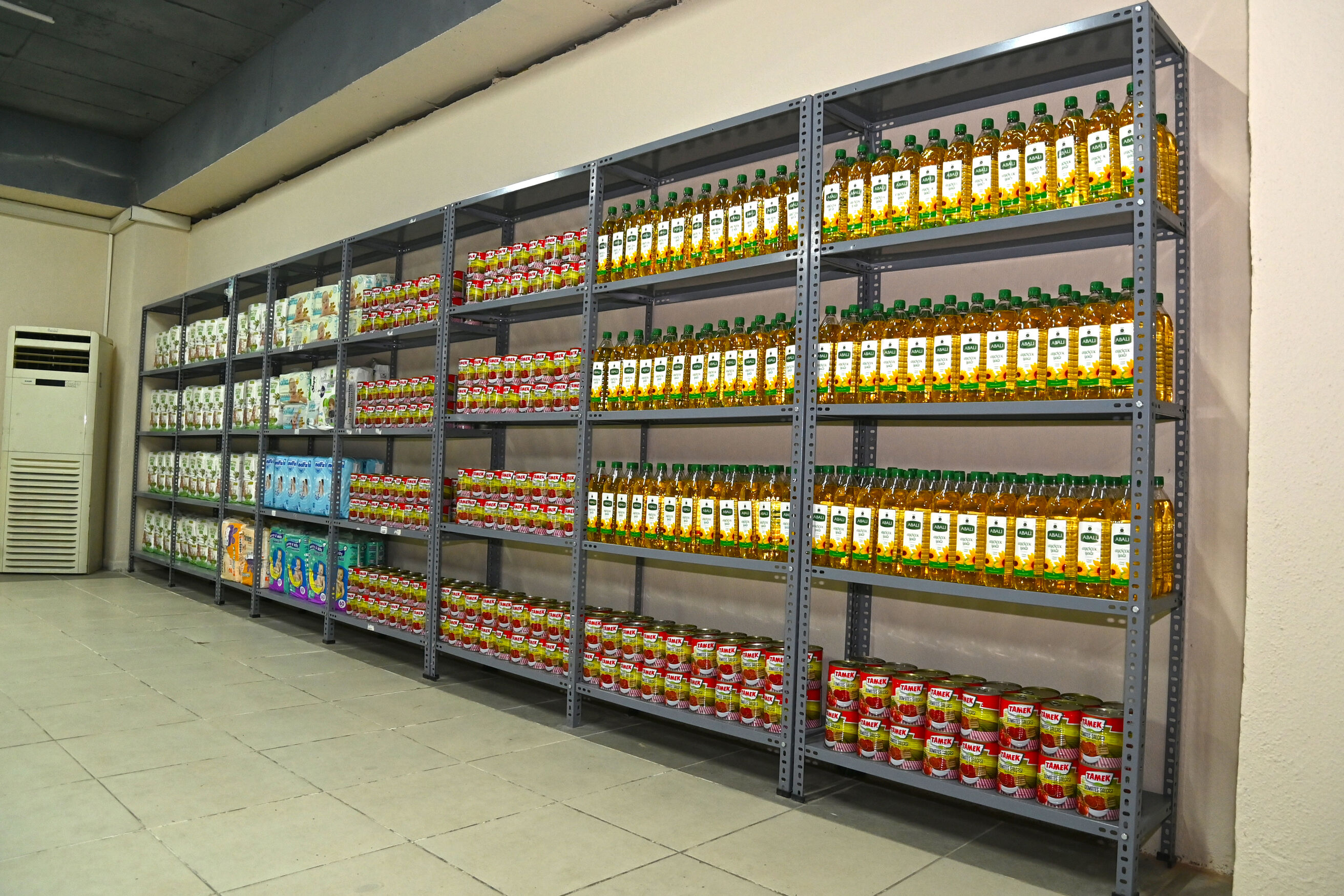 Karabağlar'da Yeni Sosyal Market Açıldı (2)