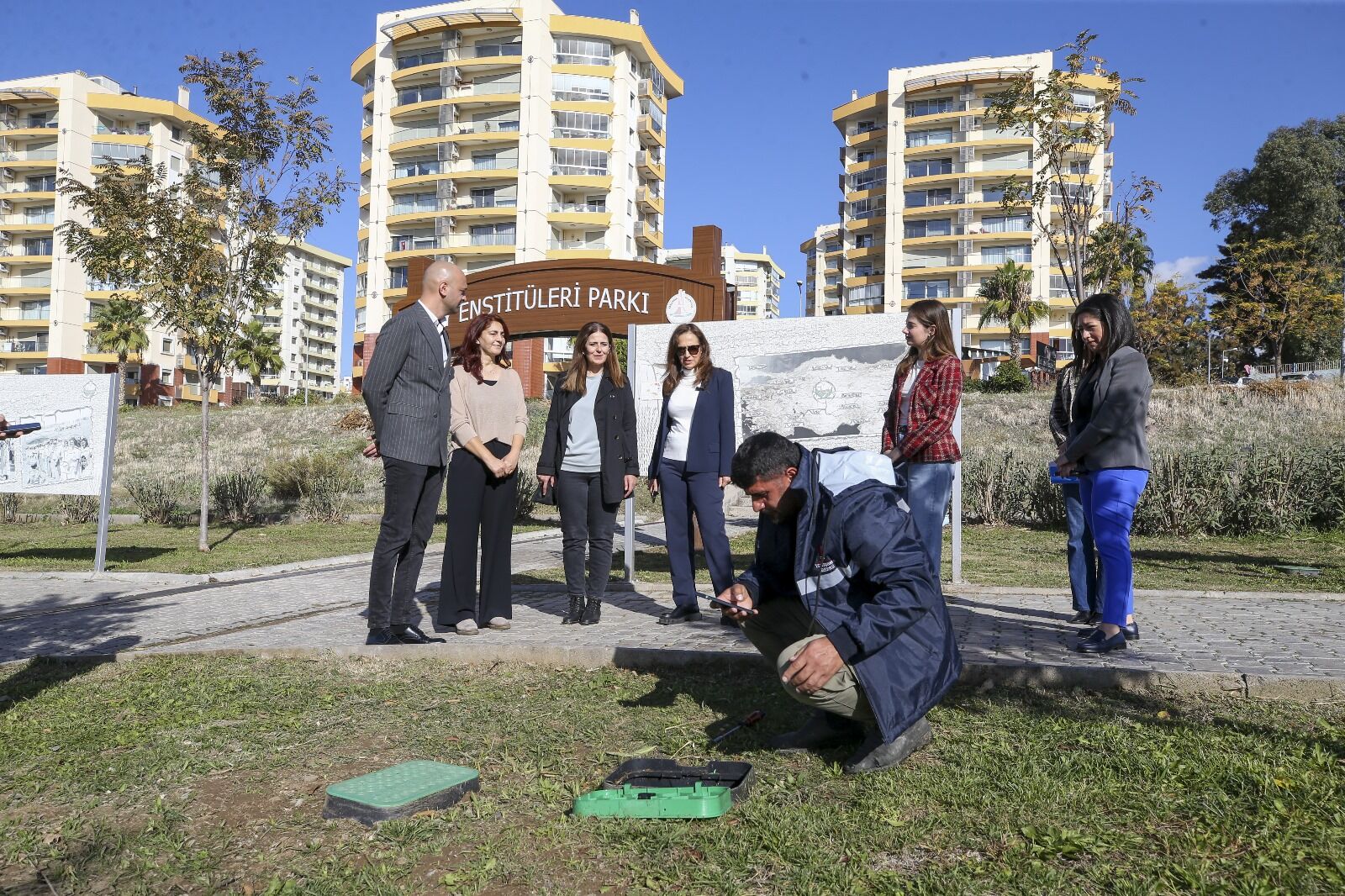 Karşıyaka Belediyesi, Akıllı Sulama Sistemi Ile Su Tasarrufu Sağlayacak (2)