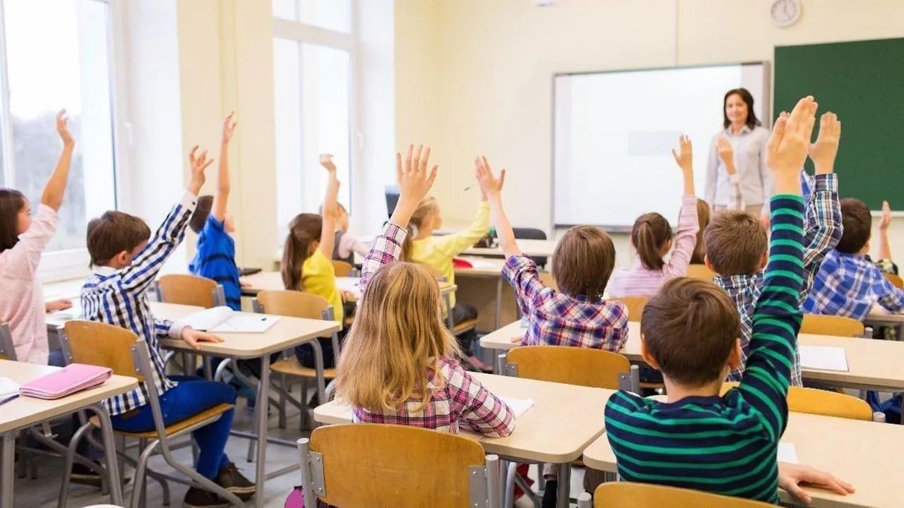 Okul Kıyafetlerinde Yeni Düzenleme 4 Yıl Değişiklik Yok (3)