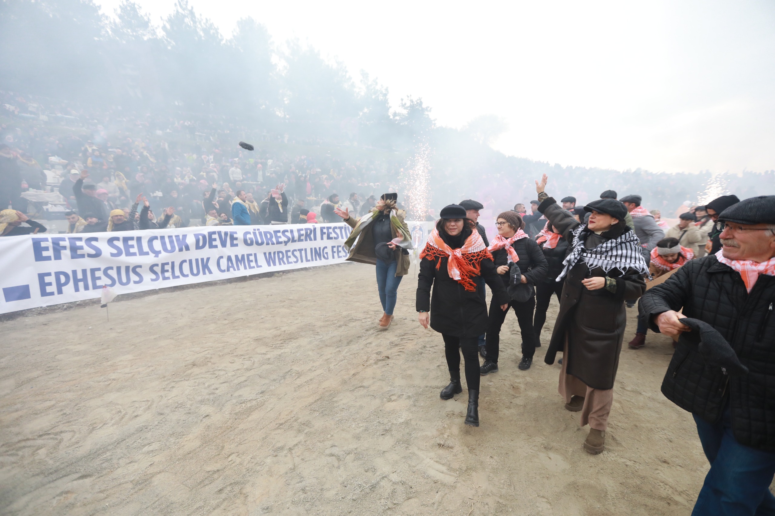 43. Efes Selçuk Deve Güreşleri Festivali Tüm Güreş Severleri Bekliyor (3)