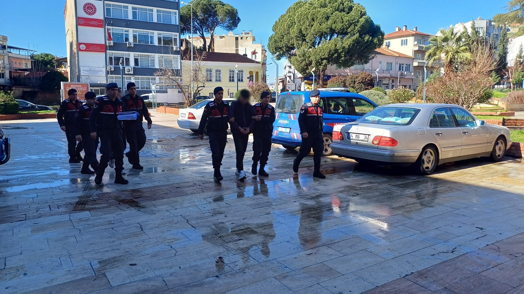 Aydın'da Düğünde Alacak Verecek Meselesi Kanlı Bitti (3)